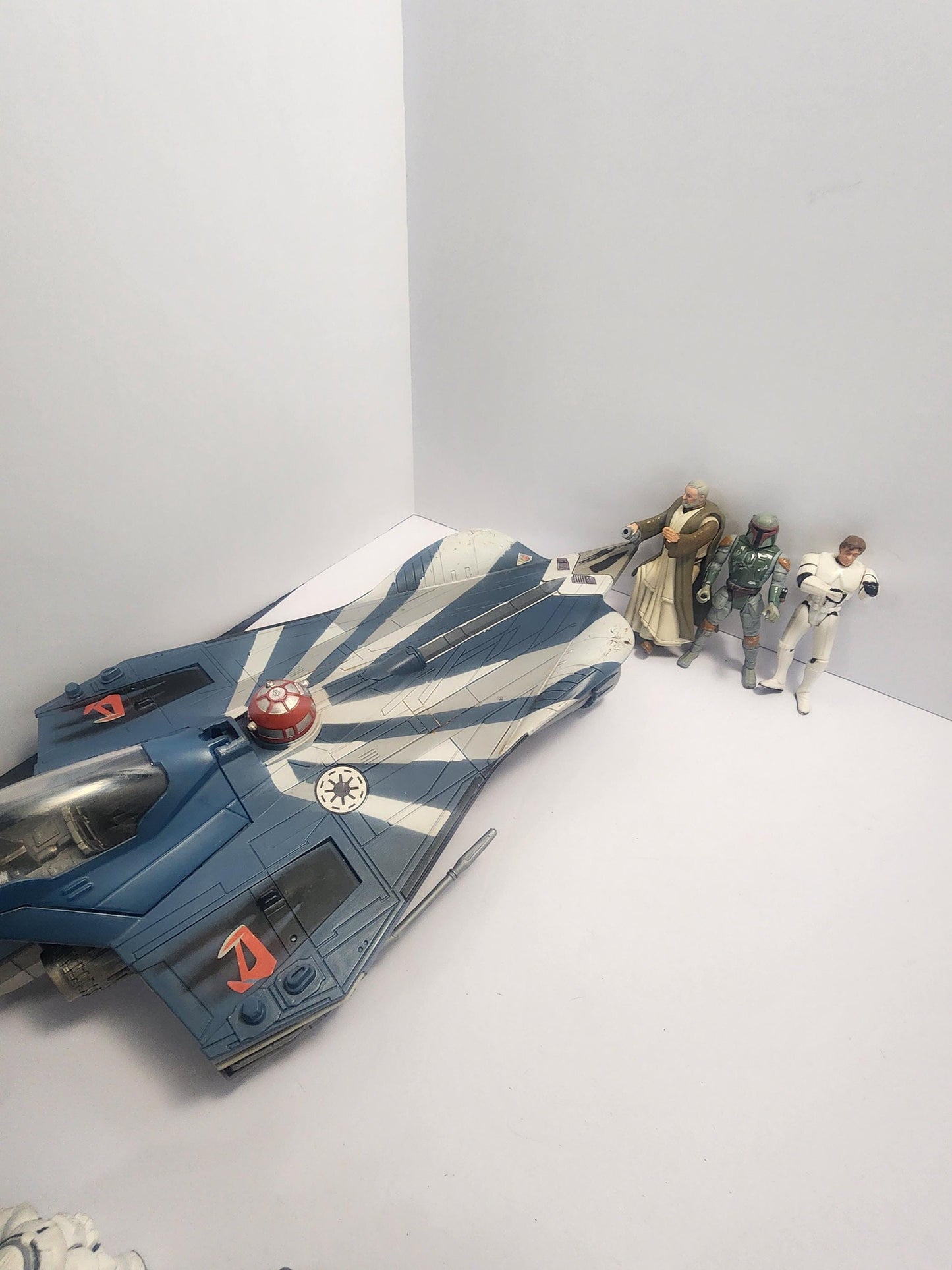 2000s Star Wars Action Figures LOTS - Anakin Skywalker - Azure Angel - Federation AAT Armored Assault Tank - Action Figures - Star Wars Toys