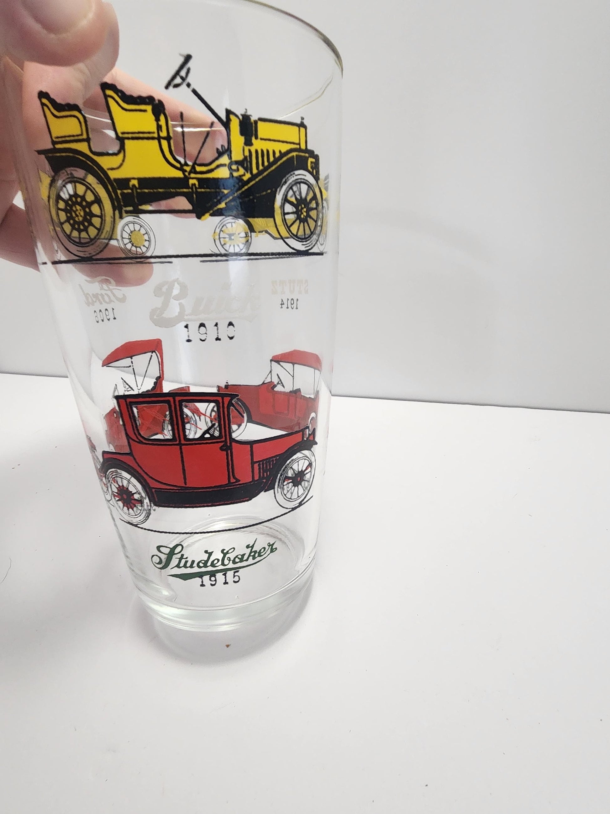 Hazel Atlas Vintage 1980s Classic Car Character Glass - Hazel Atlas - Glasses - Automotive - Classic Cars - Tumblers - Vintage Cars - Barwar