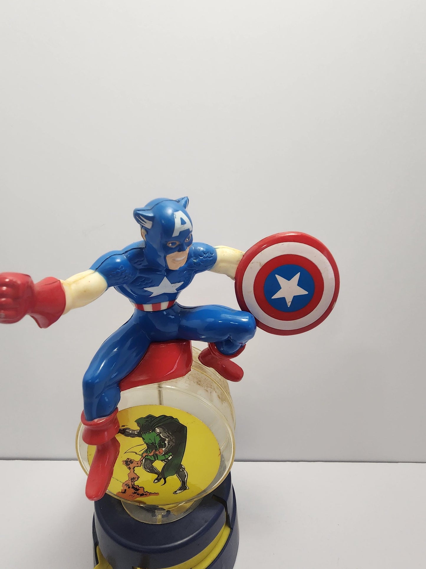 1984 DC Comics Captain America Vintage Gumball Machine - Captain America - Gum - Gumball Machine - Candy - Candy Dispenser - DC - Marvel