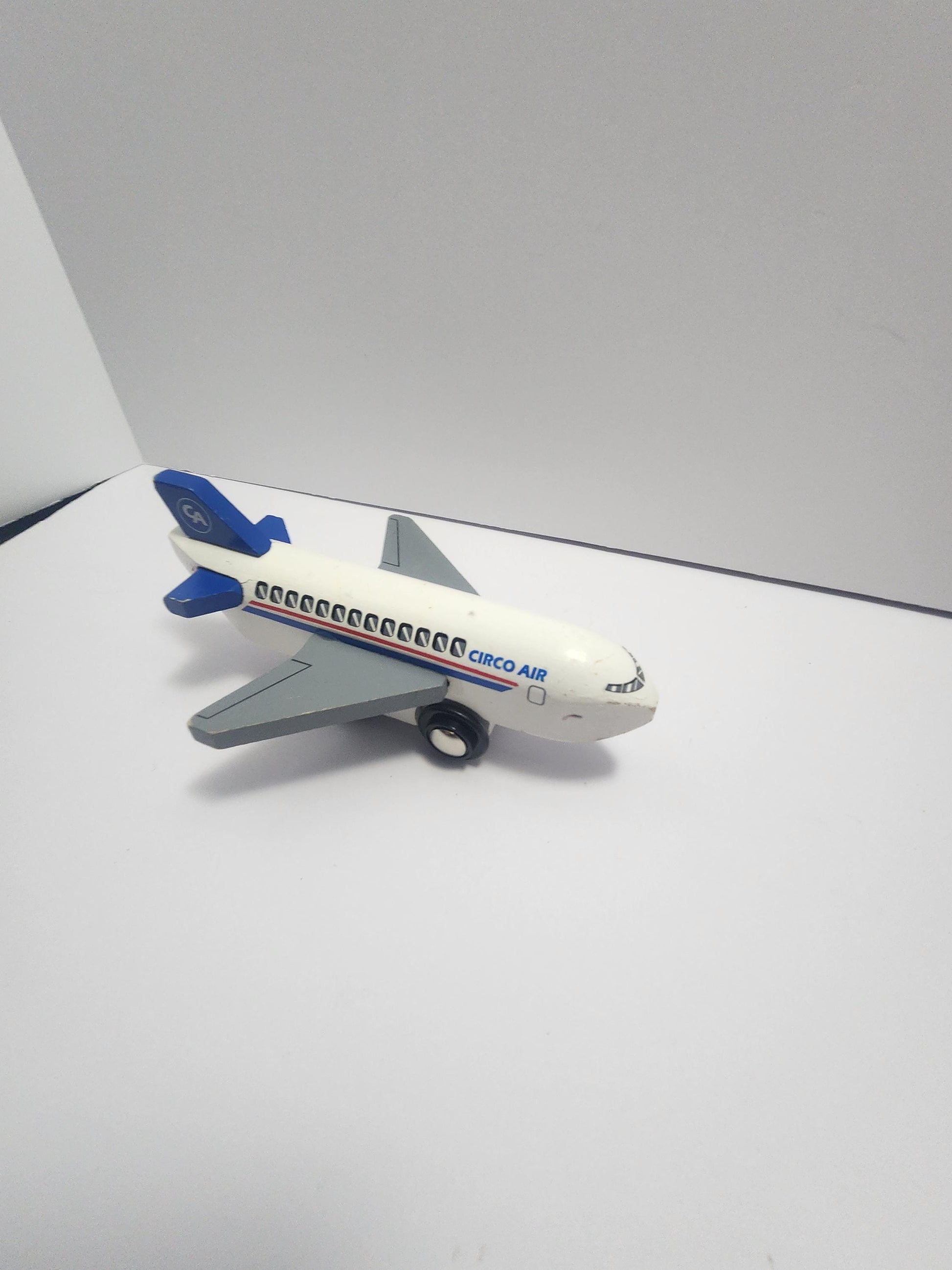 Toy Airplanes - Airplanes - Airplane Toys - Vehicles - Pretend Play