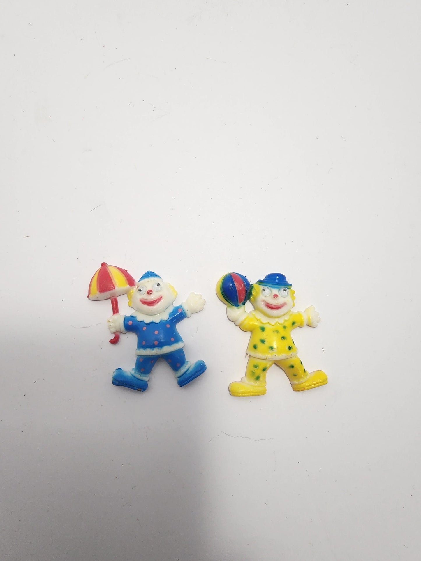 Clown Magnets LOT of 2 - Magnets - Refrigerator Magnets - Clowns - Clown Gifts