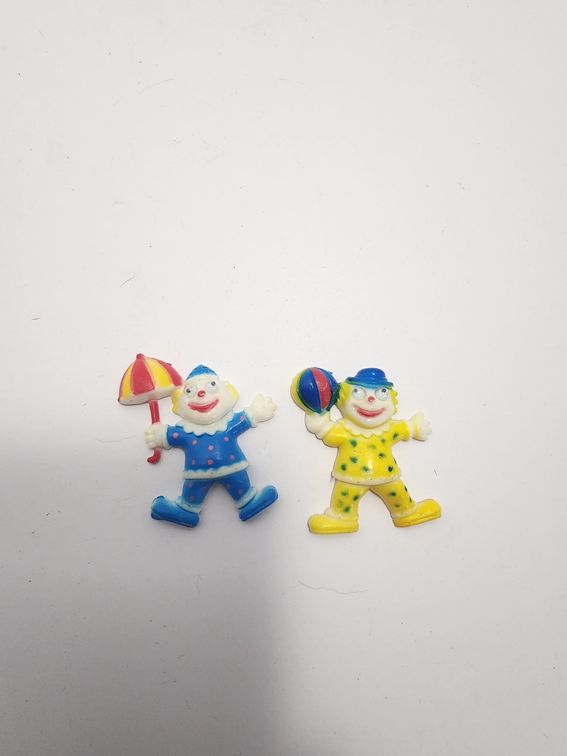Clown Magnets LOT of 2 - Magnets - Refrigerator Magnets - Clowns - Clown Gifts