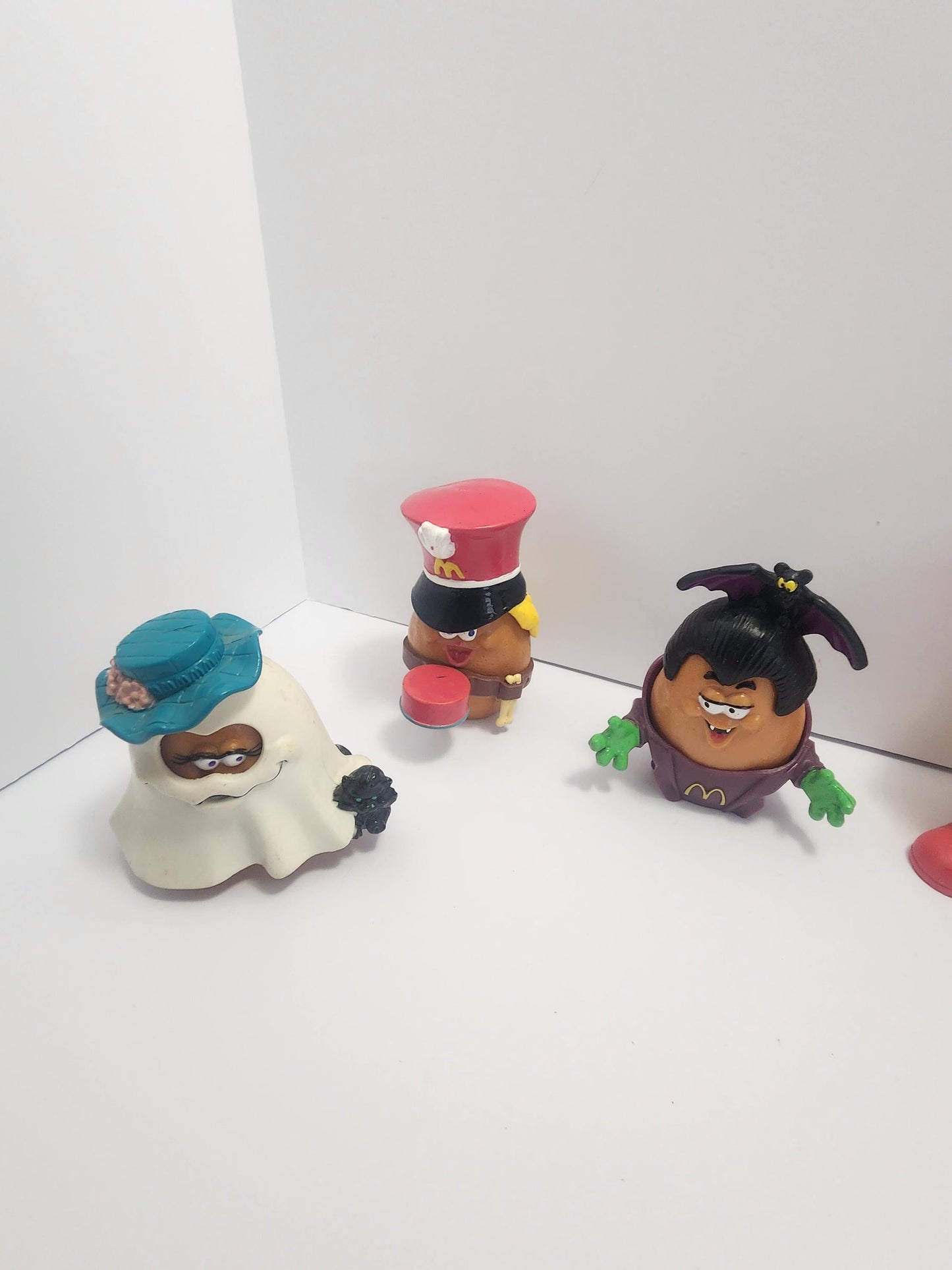 Mcdonalds 1990s Mcnugget Buddies - Nuggets - Chicken Nuggets - Nugget Buddies - Nugget Toys - Happy Meal Toys - Vintage Toys