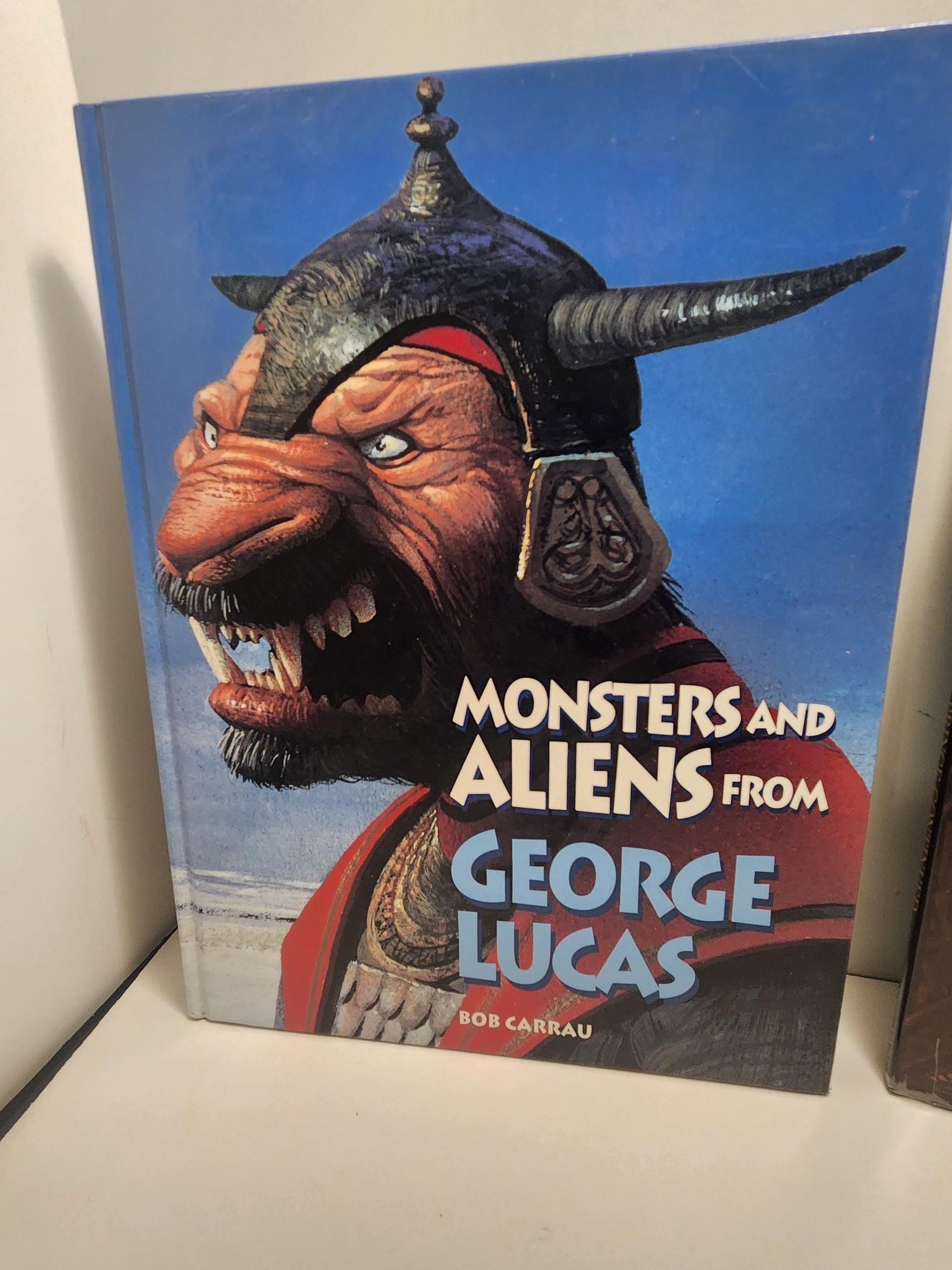1993 Monsters & Aliens By George Lucas - Books - Vintage Books - Monsters - Aliens - George Lucas - Children's Books - Science Fiction