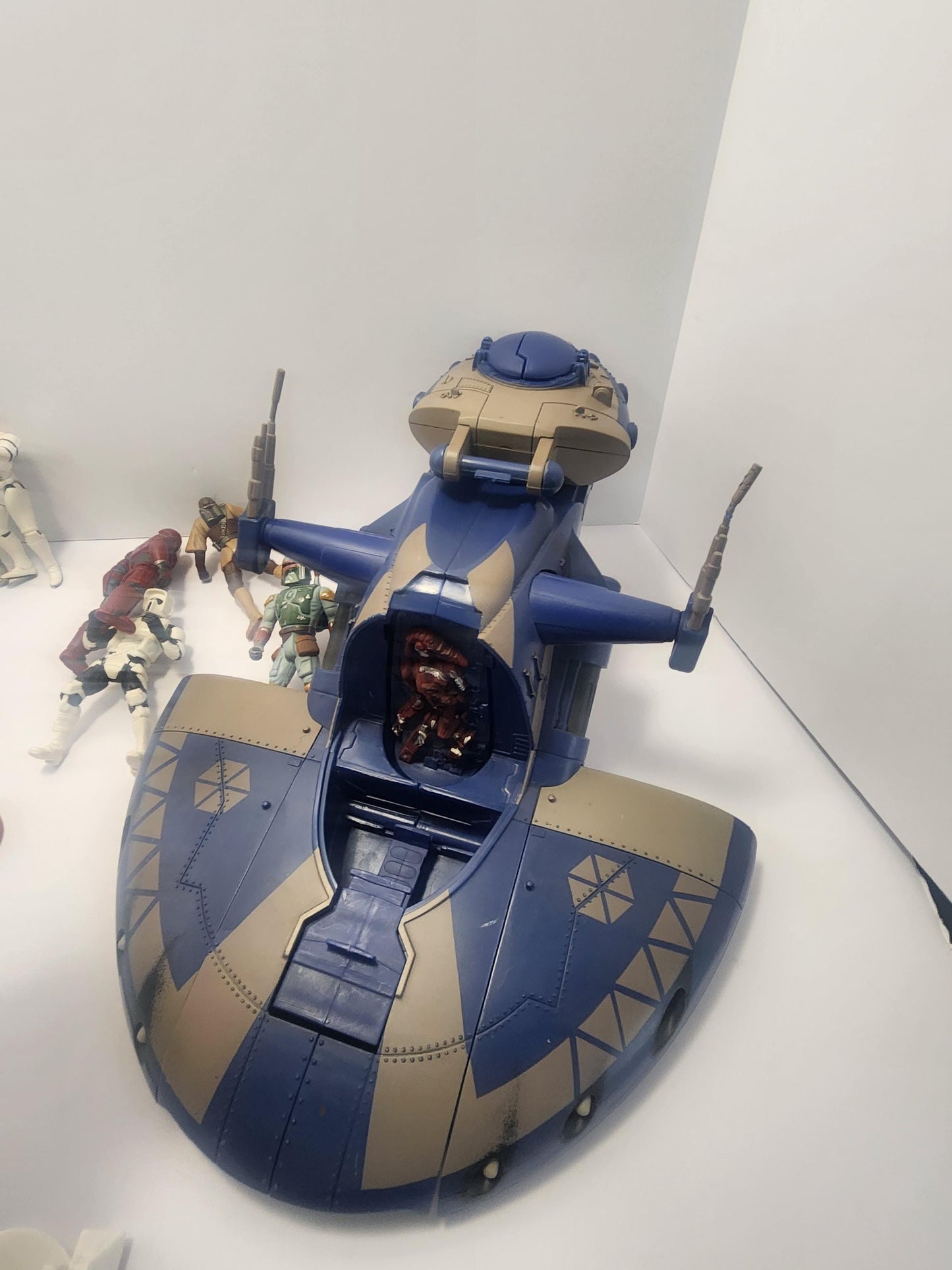 2000s Star Wars Action Figures LOTS - Anakin Skywalker - Azure Angel - Federation AAT Armored Assault Tank - Action Figures - Star Wars Toys