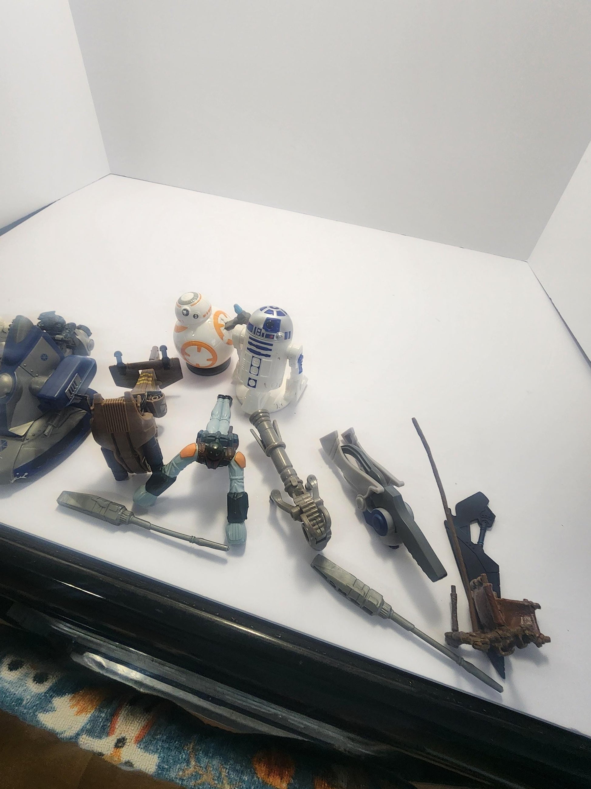 2000s Star Wars Action Figures LOTS - Anakin Skywalker - Azure Angel - Federation AAT Armored Assault Tank - Action Figures - Star Wars Toys