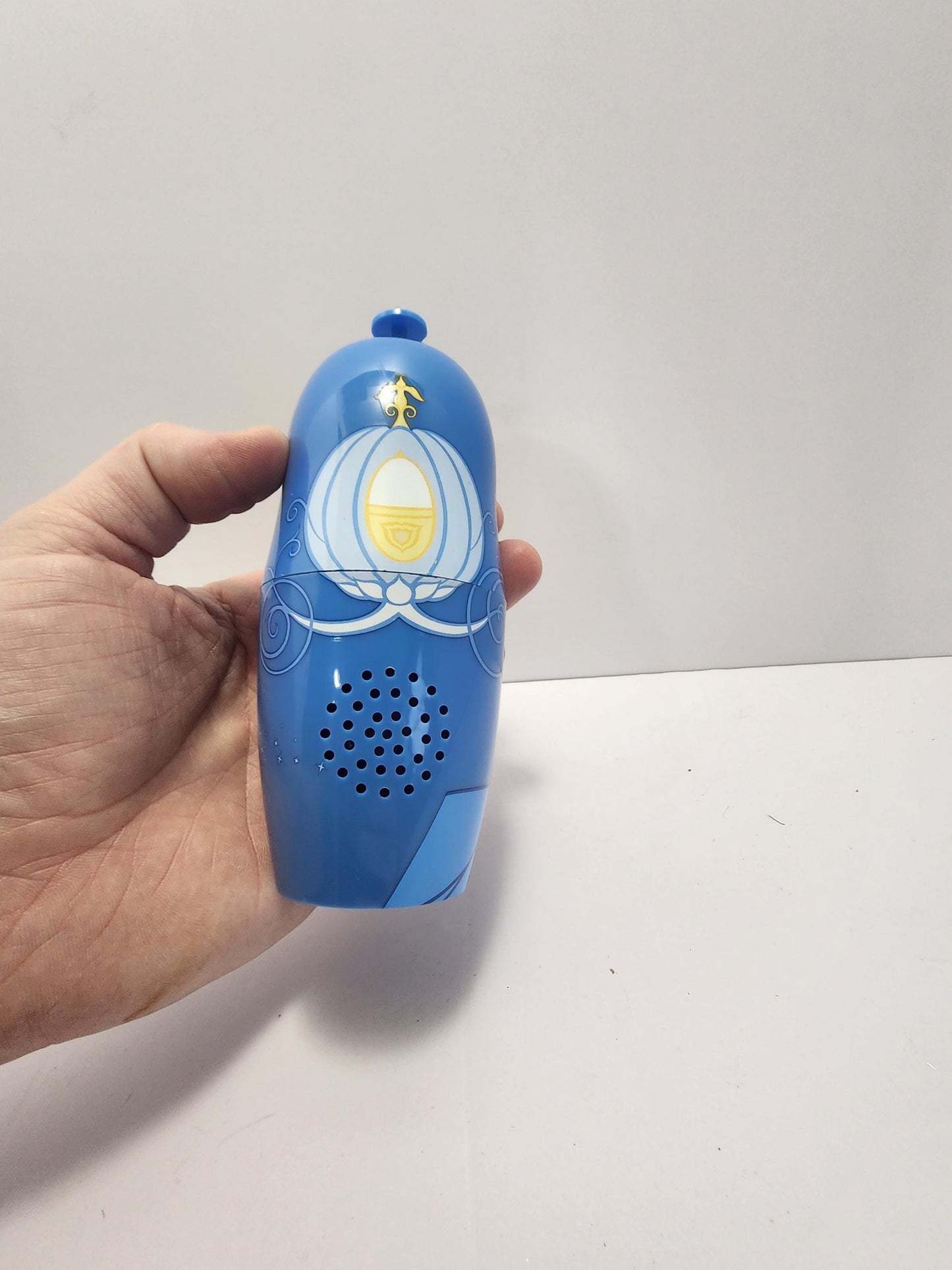 Disney RARE Cinderella Tiny Radio Speaker - Speakers - Radios - Kids Radio - Disney - Disney Gift - Cinderella - Cinderella Toys