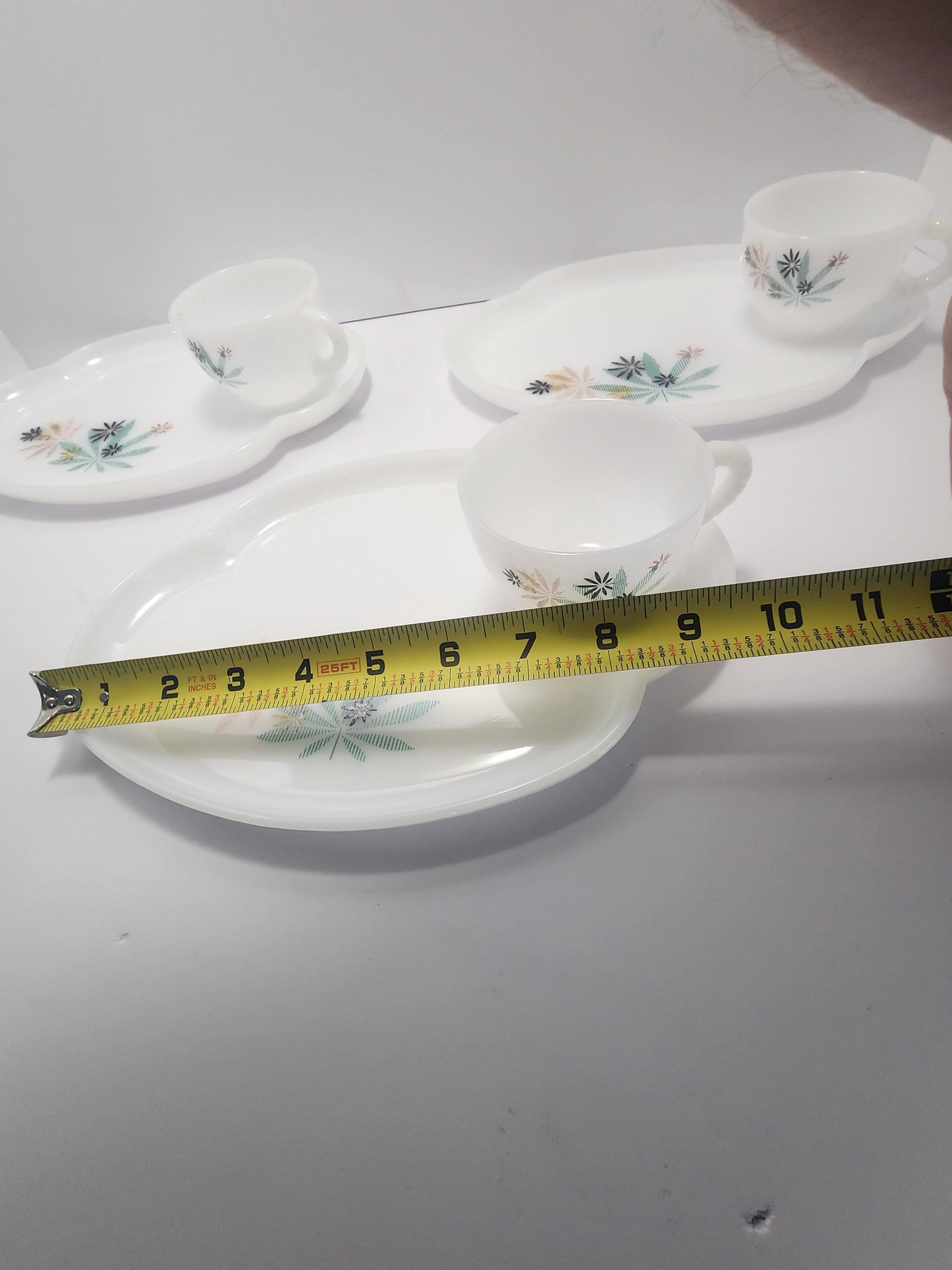 1950s Federal Glass Set Of 3 Saucer Cups & Plates - 1950s - Antiques - China - Saucer - Cups - Plates - Dinnerware