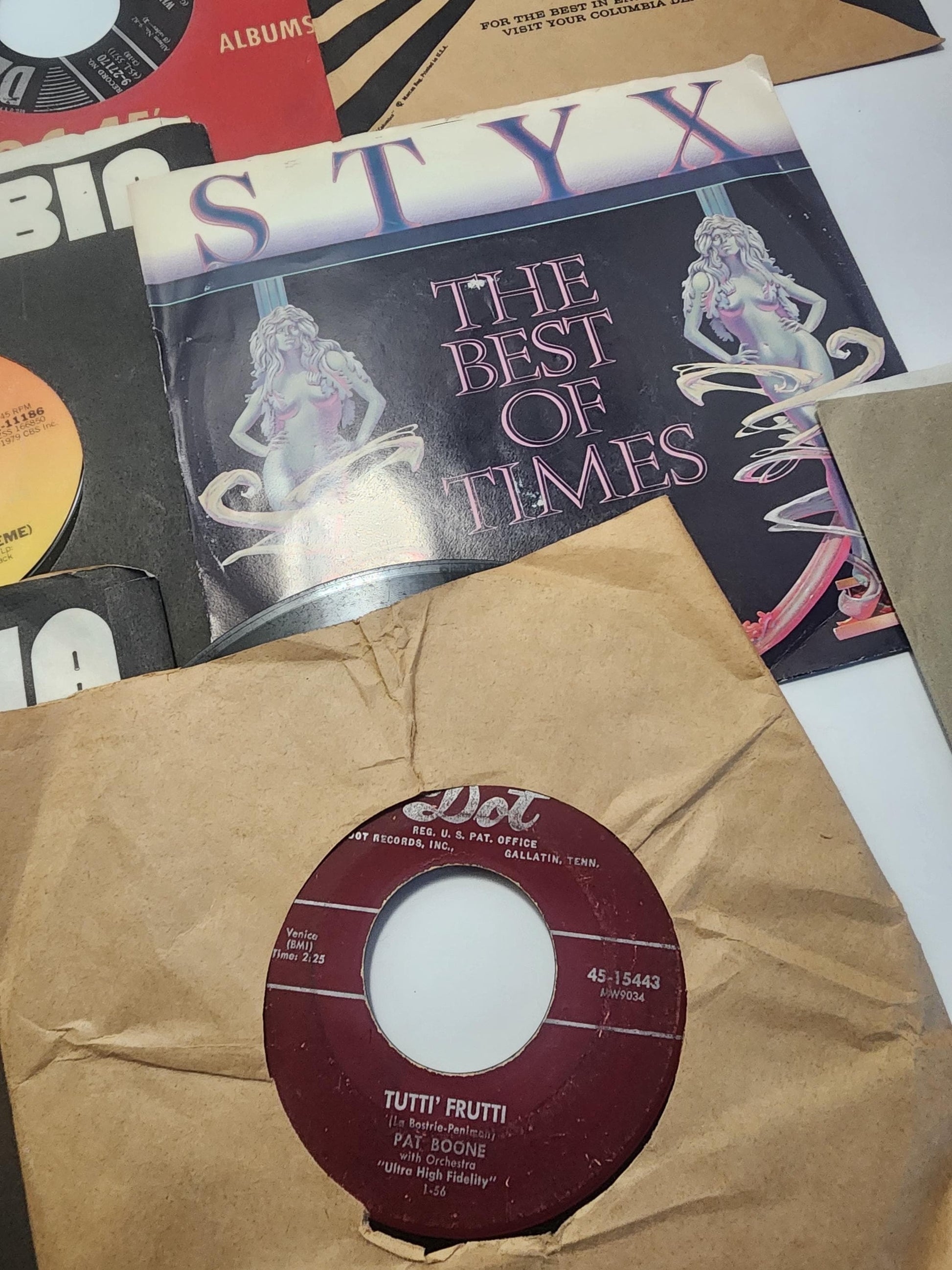 HUGE Lot of Vintage 1960s 1970s Vinyl Record 45s - LPS - Records - Vinyl - Vinyl Records - Records Lot