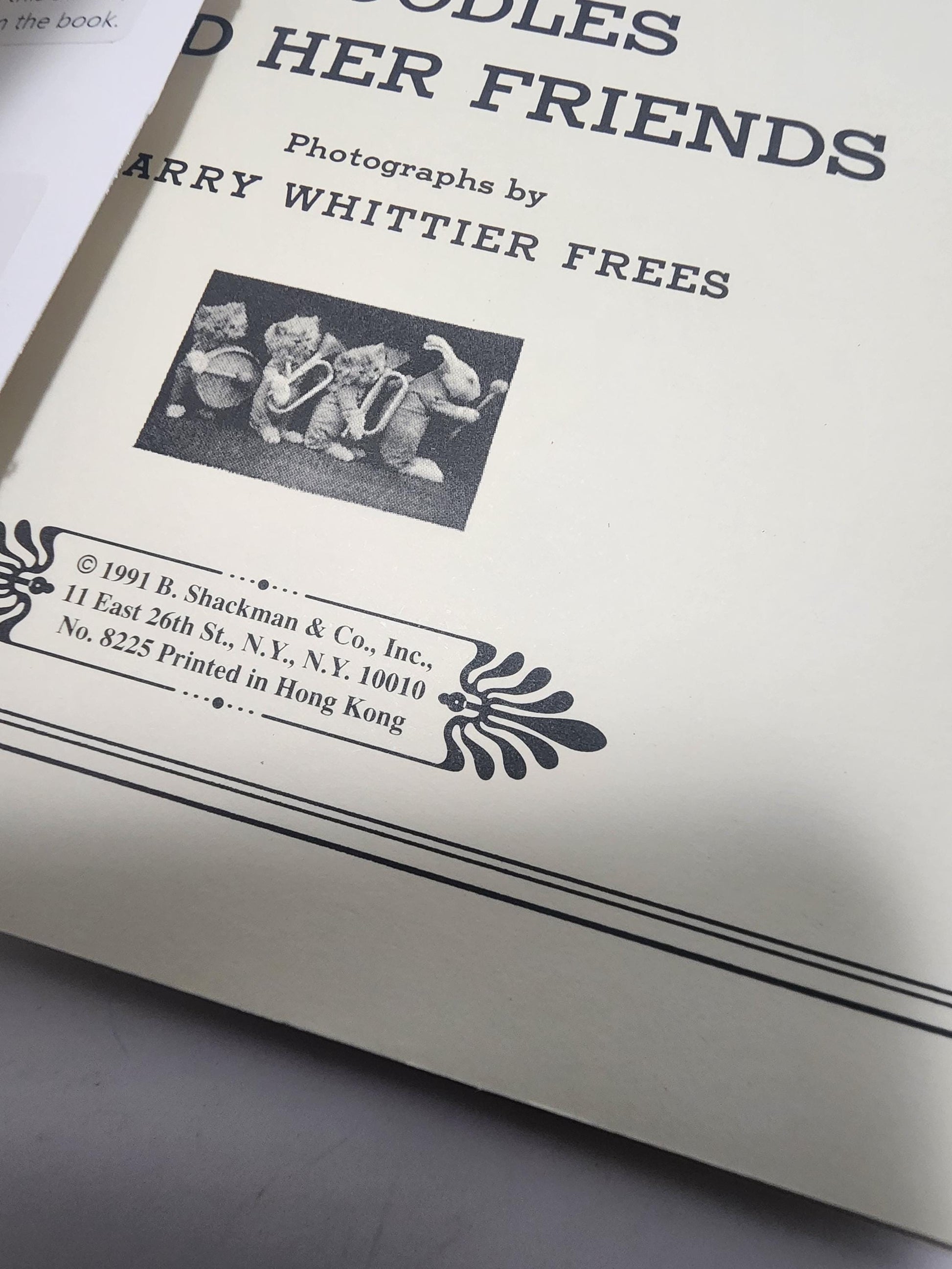 1991 Toodles And Her Friends By Harrier Whittier Frees - Cats - Dogs - Animals In Clothes - 1990s - Vintage Books