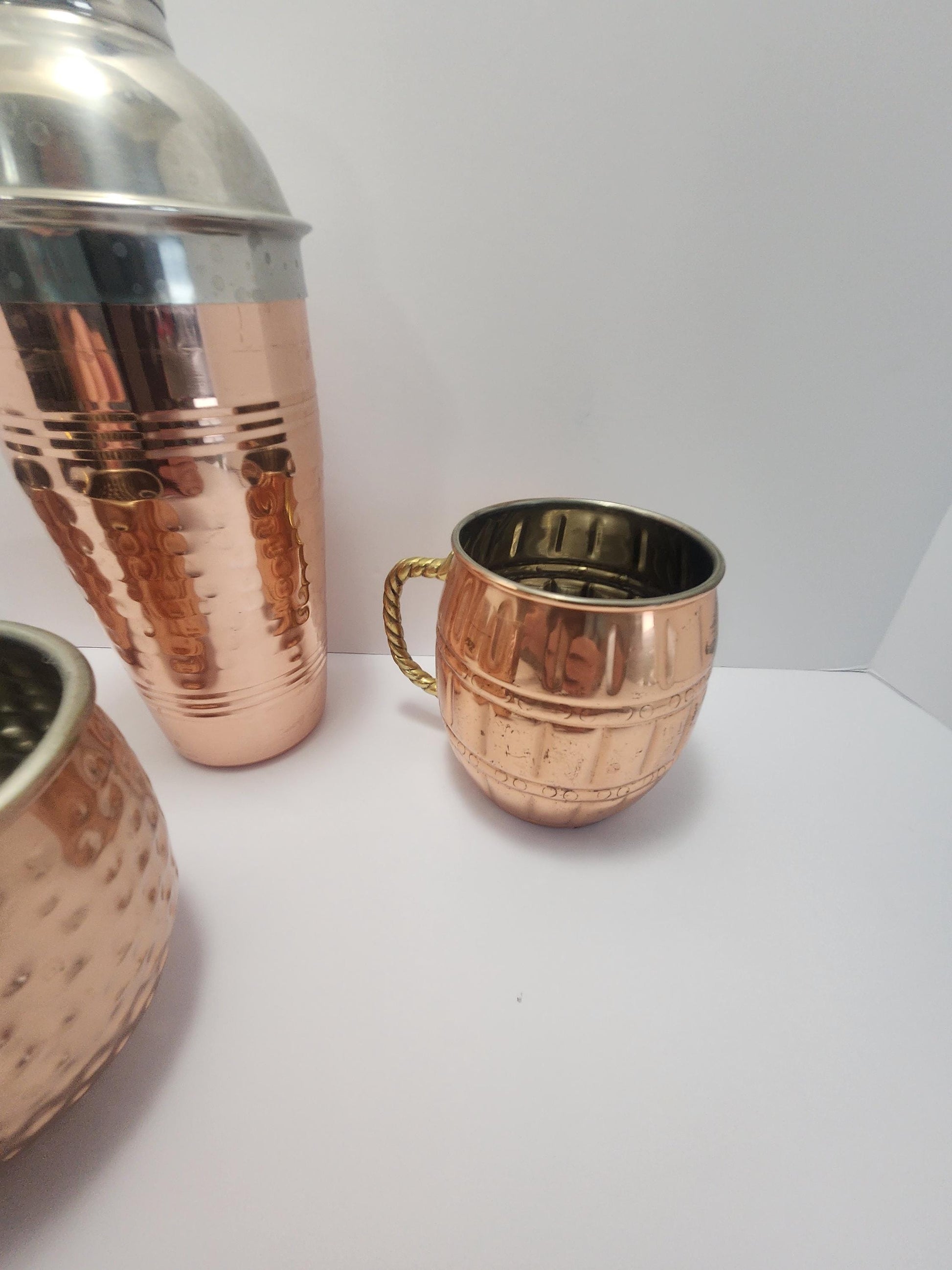 Vintage Copper Set Of 4 With Shaker & 3 Mugs - Drinkware - Barware - Moscow Mules - Mugs - Shakers - Drink Shakers - Bartenders - Drinks