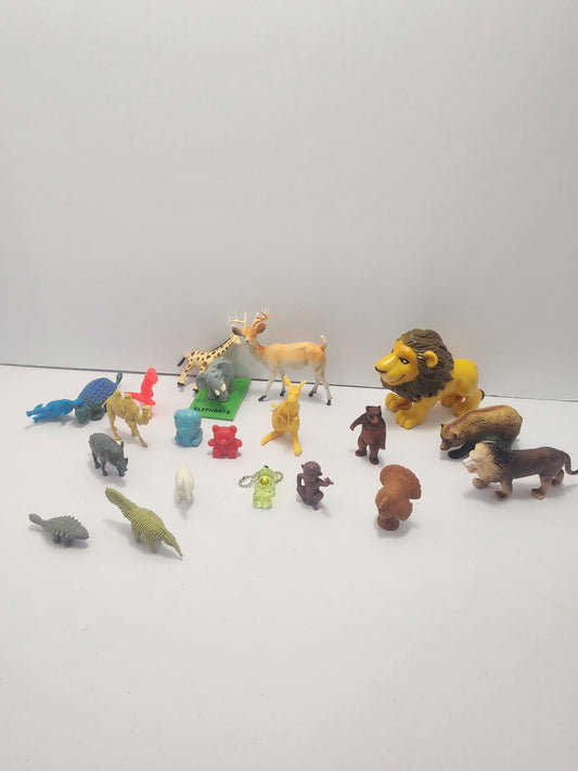 Pretend Play Animals Action Figures LOT - Animals - Animal Toys - Pretend Play - Playset - Toy Animals - Safari - Lions - Lion Toys