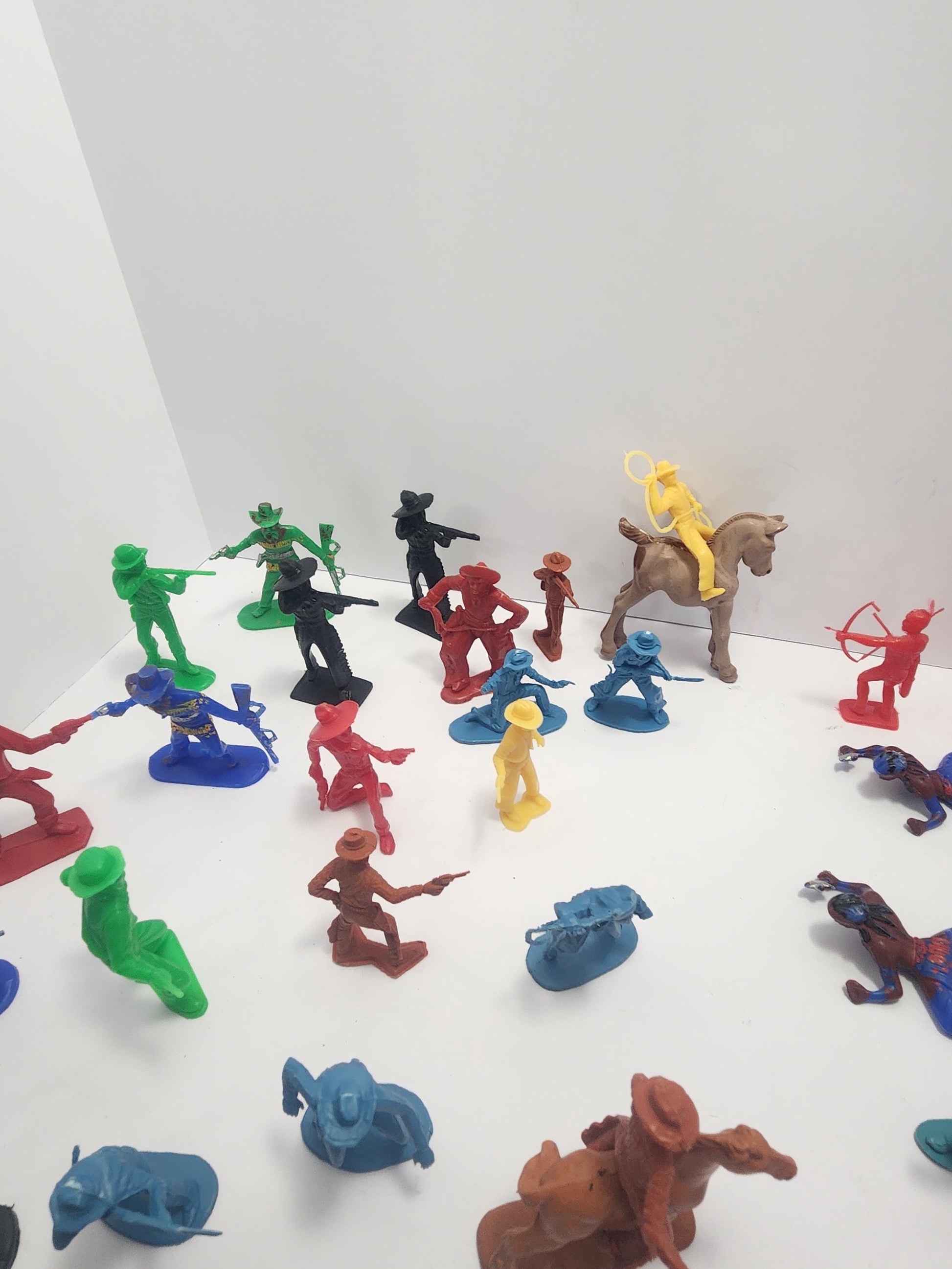 1980s Vintage Cowboys & Indians Action Figures Playset - Army Men - Cowboys - Indians - Horses - Cowboys and Indians - Vintage Toys