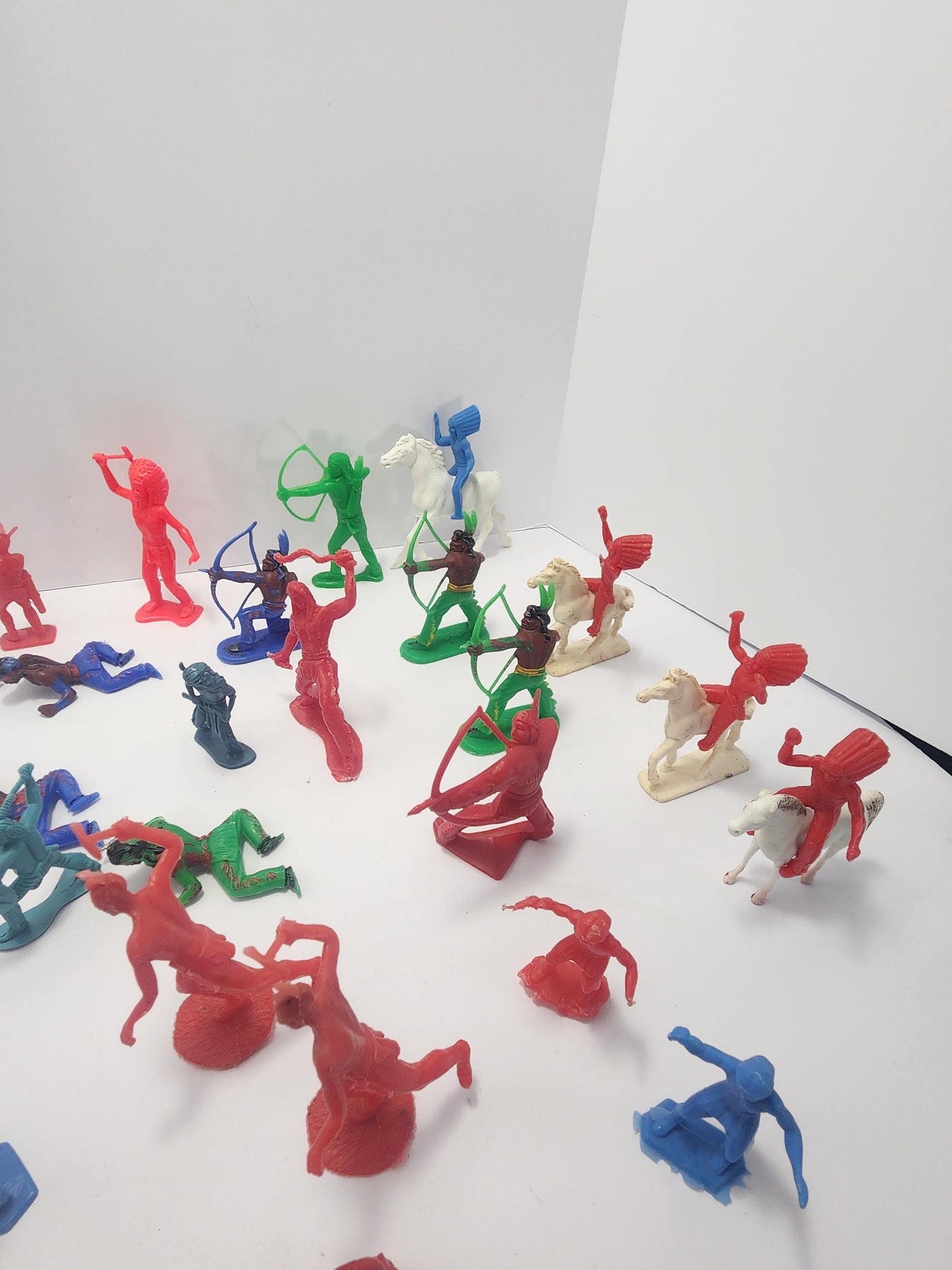 1980s Vintage Cowboys & Indians Action Figures Playset - Army Men - Cowboys - Indians - Horses - Cowboys and Indians - Vintage Toys