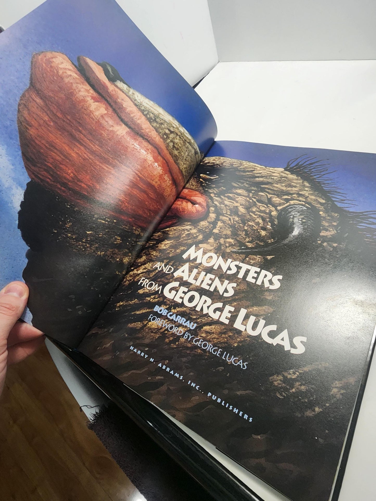 1993 Monsters & Aliens By George Lucas - Books - Vintage Books - Monsters - Aliens - George Lucas - Children's Books - Science Fiction