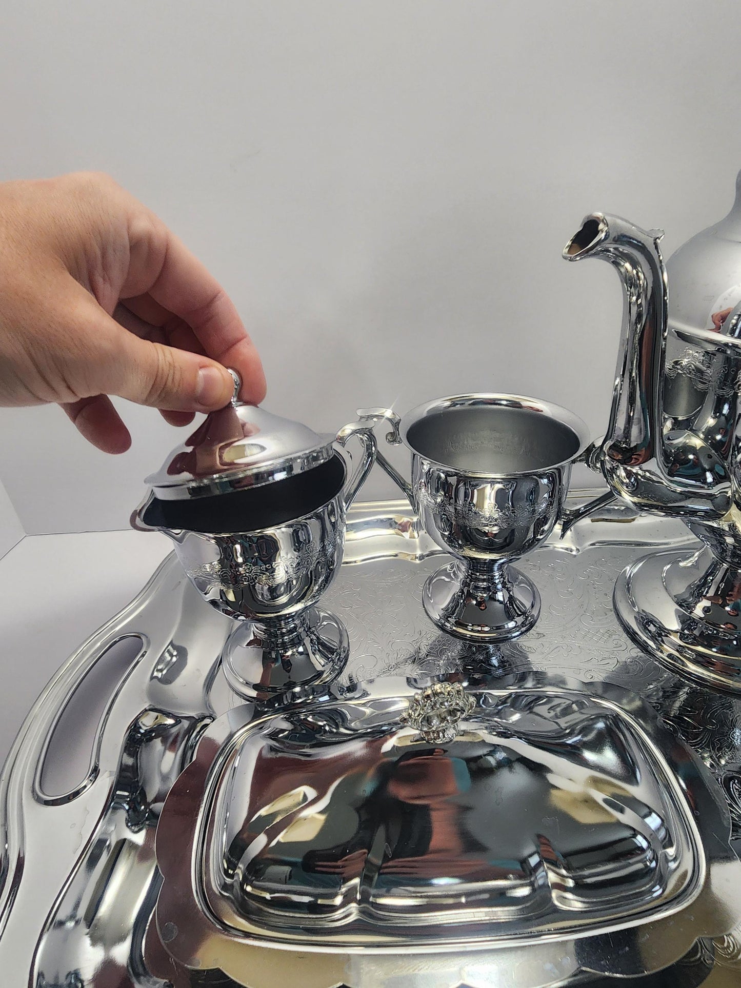 Irvinware 1970s Silver Vintage Platter Setving Tray Set - Silverware - Irvinware - Vintage Kitchen - Silver - Platter - Serving Tray - Tea