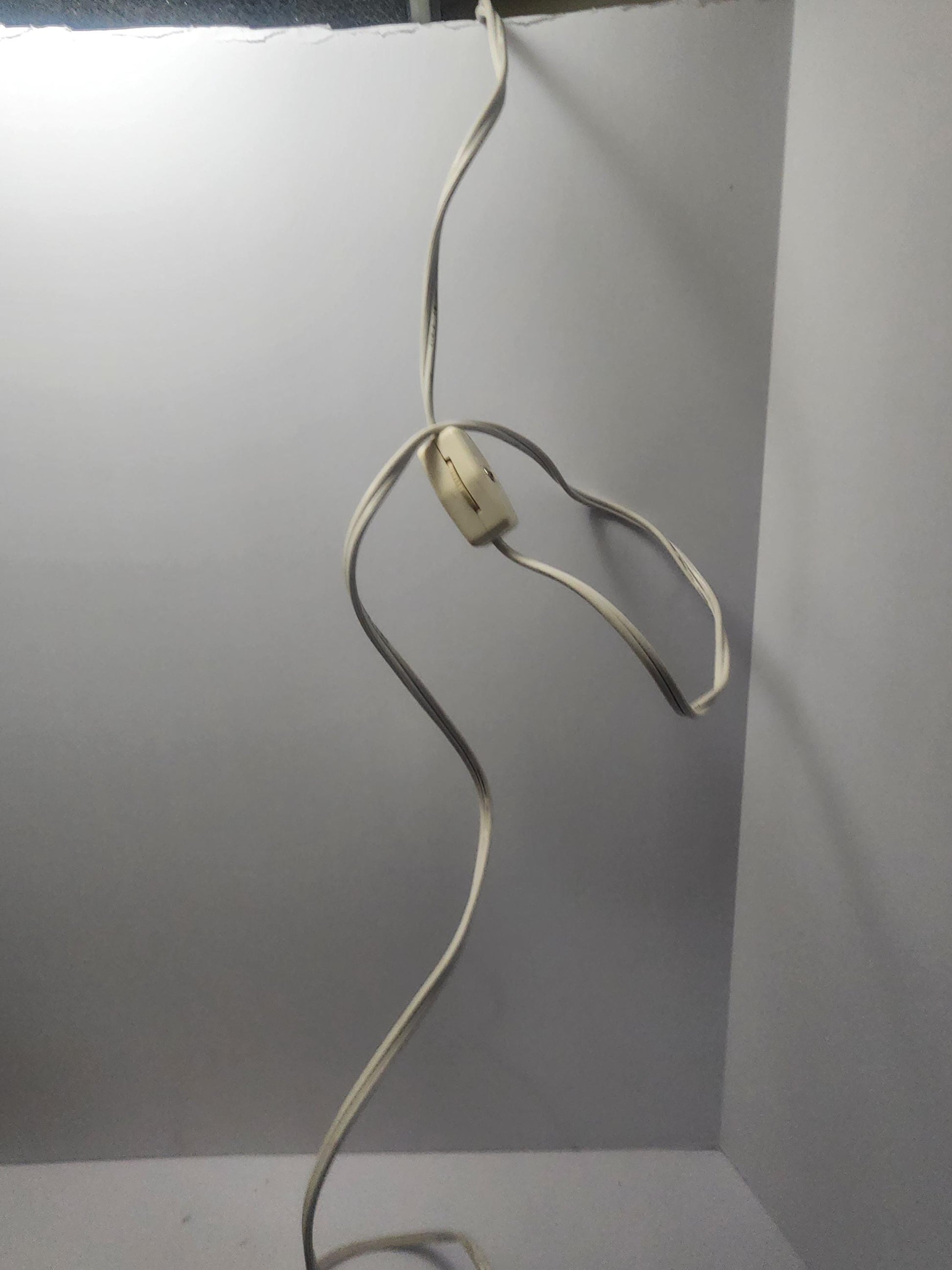 1990s Coventry Cove Antiques Village Lighted House - Coventry Cove - Lighted Houses - Christmas Village - Christmas - Light Houses - Decor