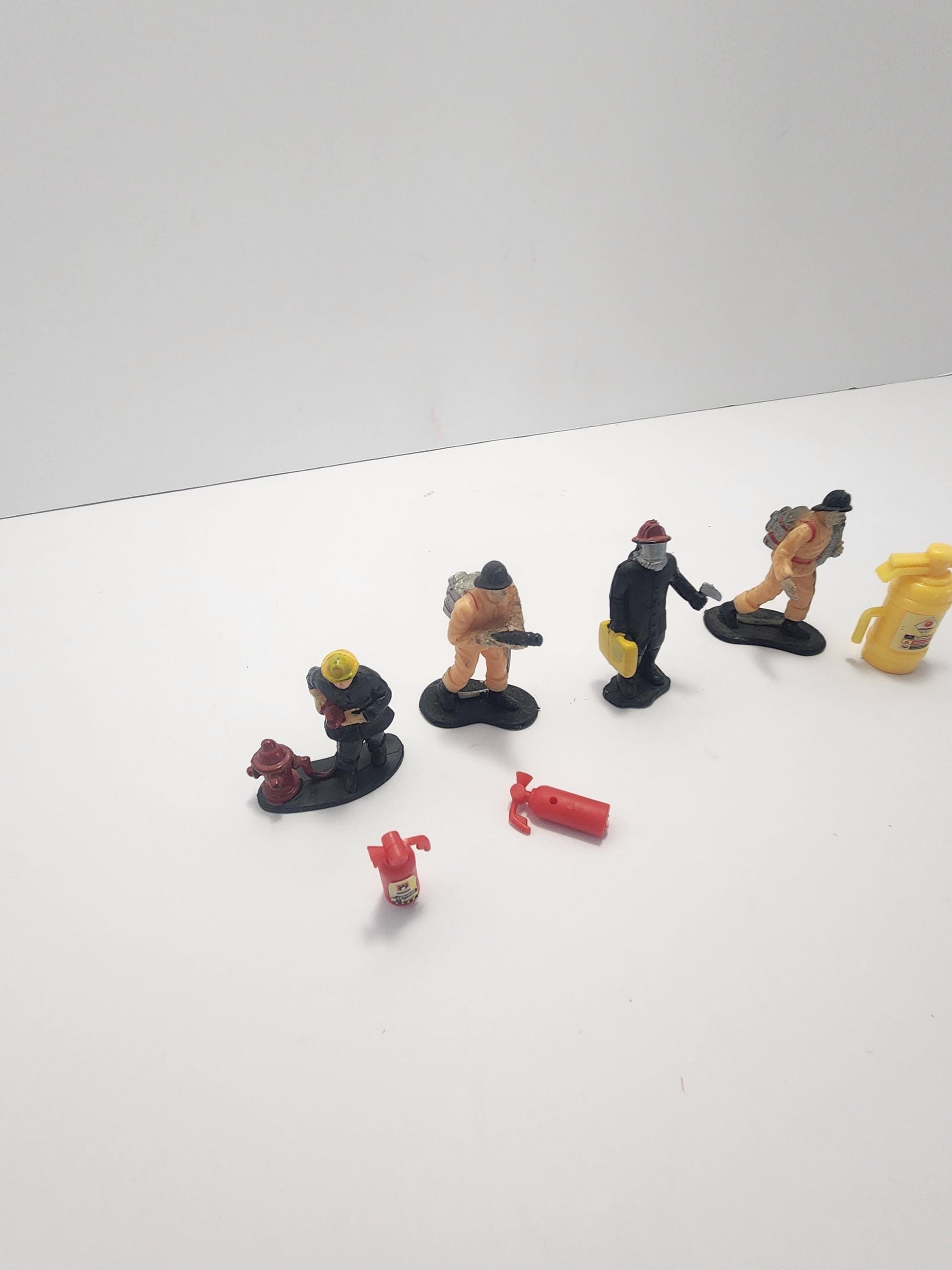 Vintage 1990s Firefighters Figures LOT - Firefighters - Fire Fighters - Fire House Playset - Toys - Heros