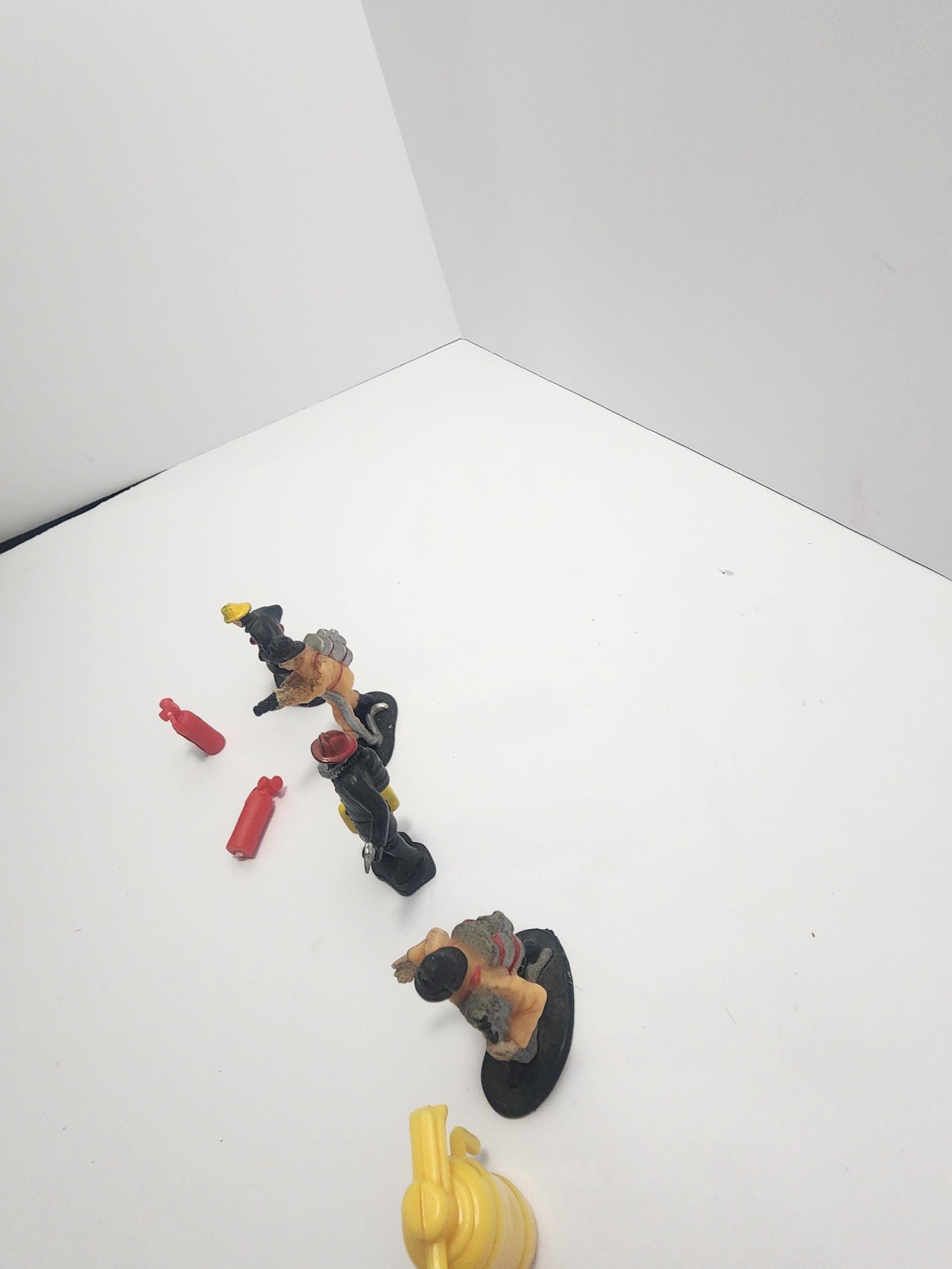 Vintage 1990s Firefighters Figures LOT - Firefighters - Fire Fighters - Fire House Playset - Toys - Heros