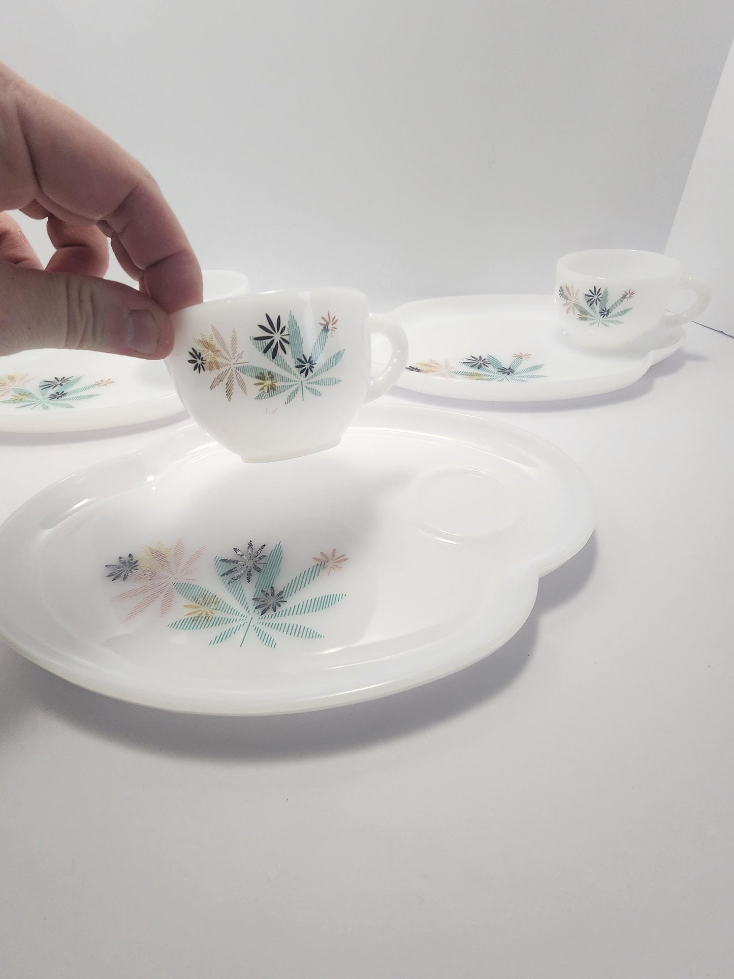 1950s Federal Glass Set Of 3 Saucer Cups & Plates - 1950s - Antiques - China - Saucer - Cups - Plates - Dinnerware