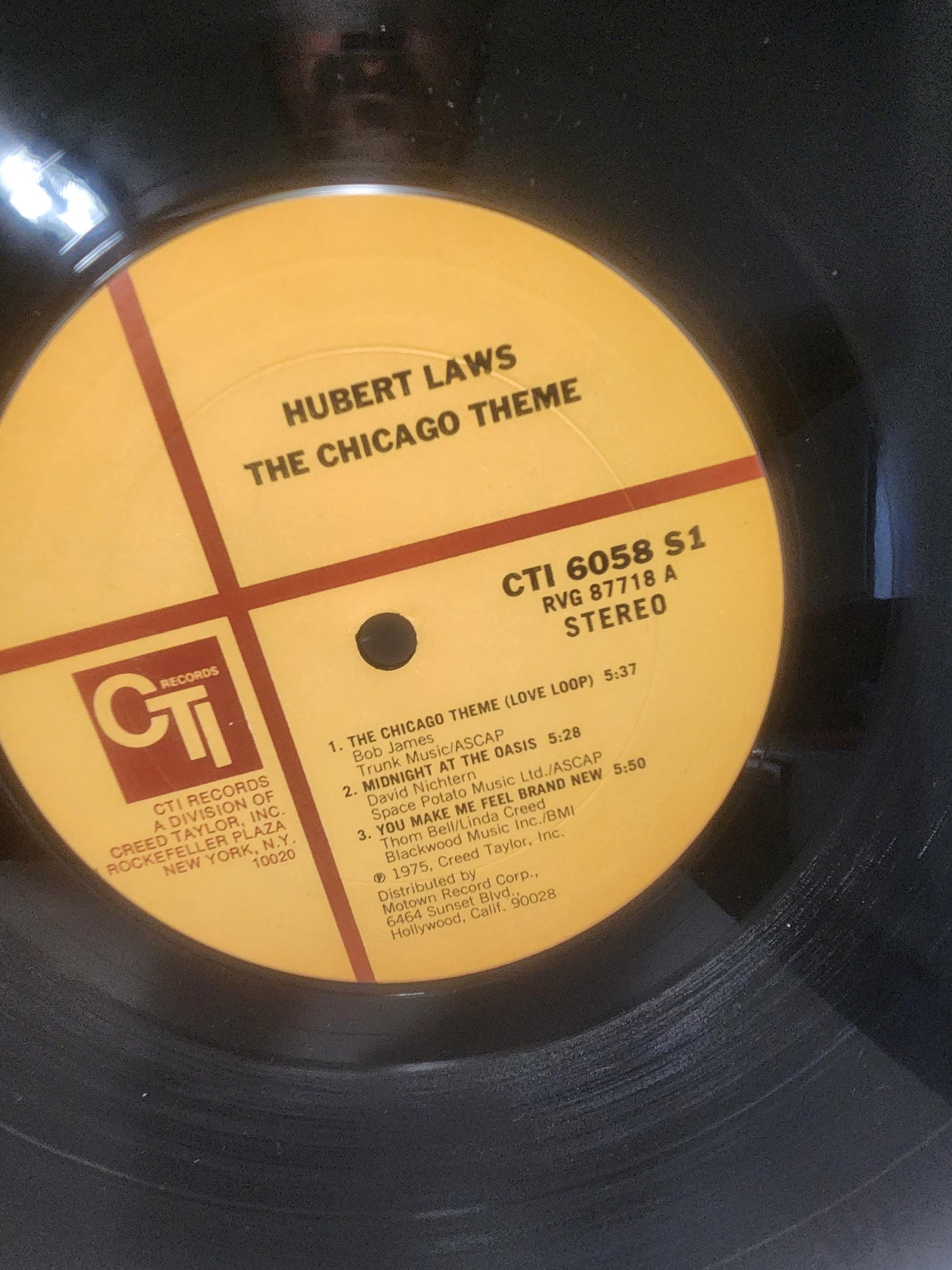 1970s Vintage Hubert Laws The Chicago Theme Vinyl LP Record - Records - Music - Vinyl - LP - LP Records - Hubert Laws - The Chicago Theme