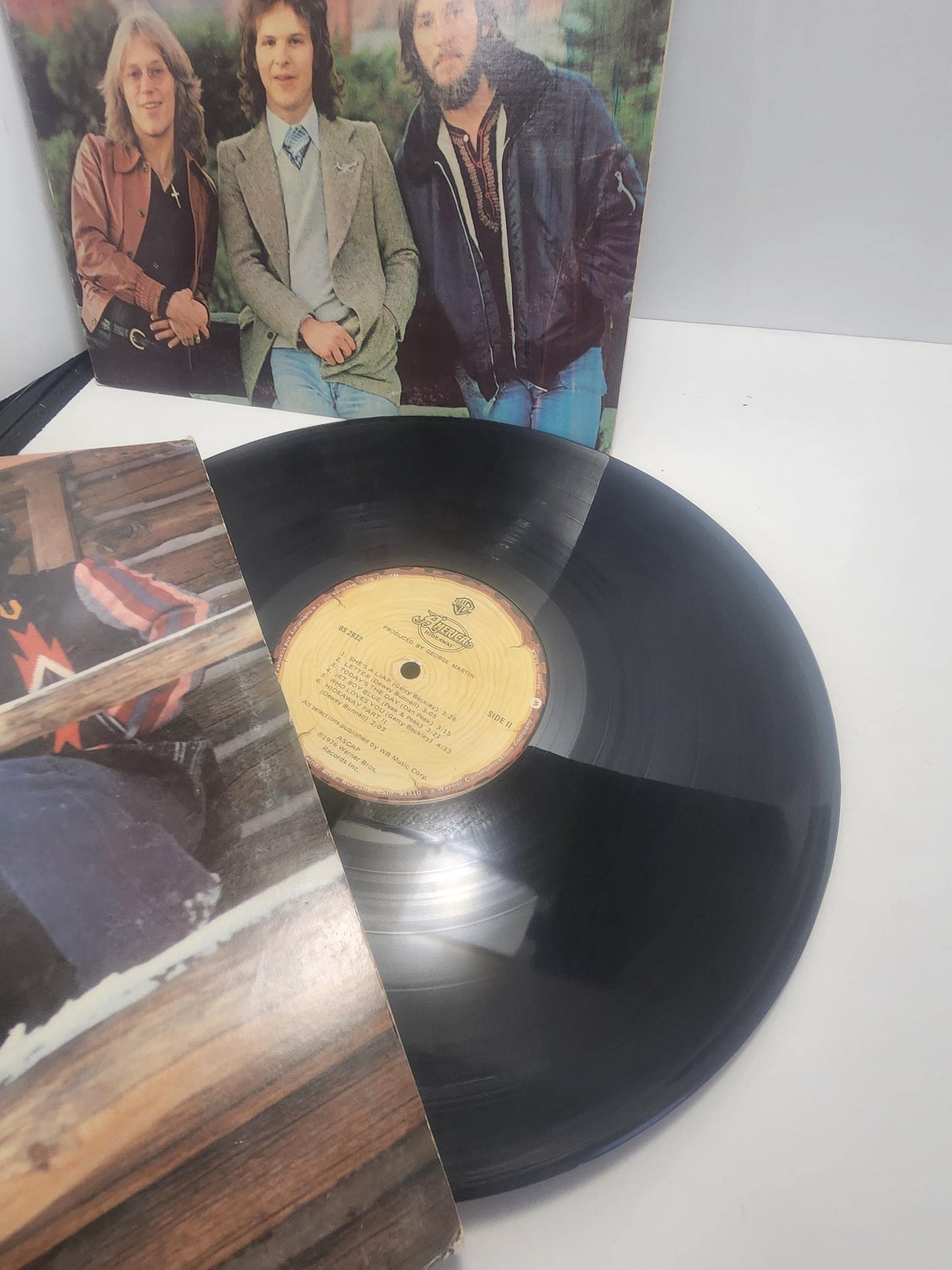 1976 America Hearts & Hideaway Vinyl Record LOT Of 2 - America - America Records - America Music - Music - LP - Lp Records - Vinyl Records