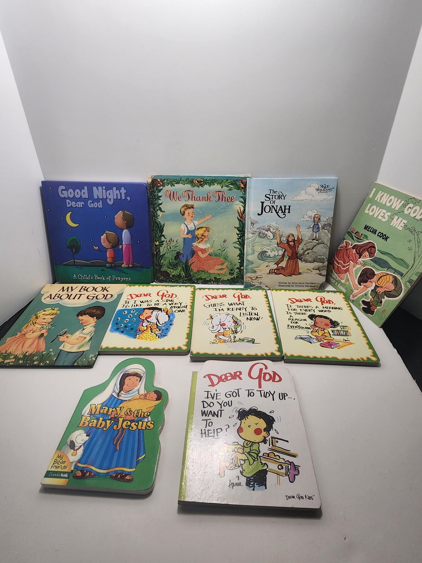 Dear God & Other Religious Children's Books LOT Of 10 - Children's Books - School Books - Church - Bible Study - Religious Books