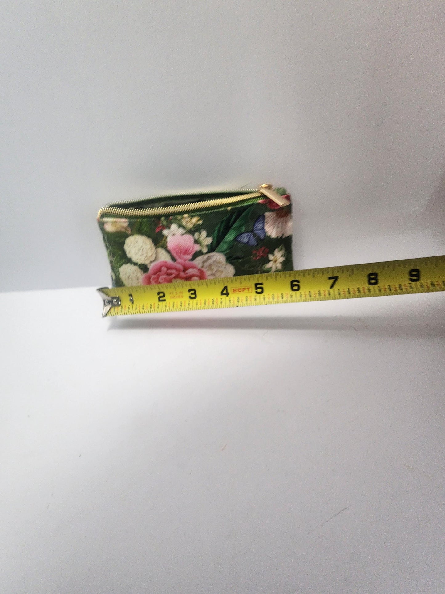 Womens Coin Bag Purse Floral Vintage Design - Bags - Hand Bags - Purse - Coin Purse - Wallet - Womens Wallet - Gift For Women - Womens Bags