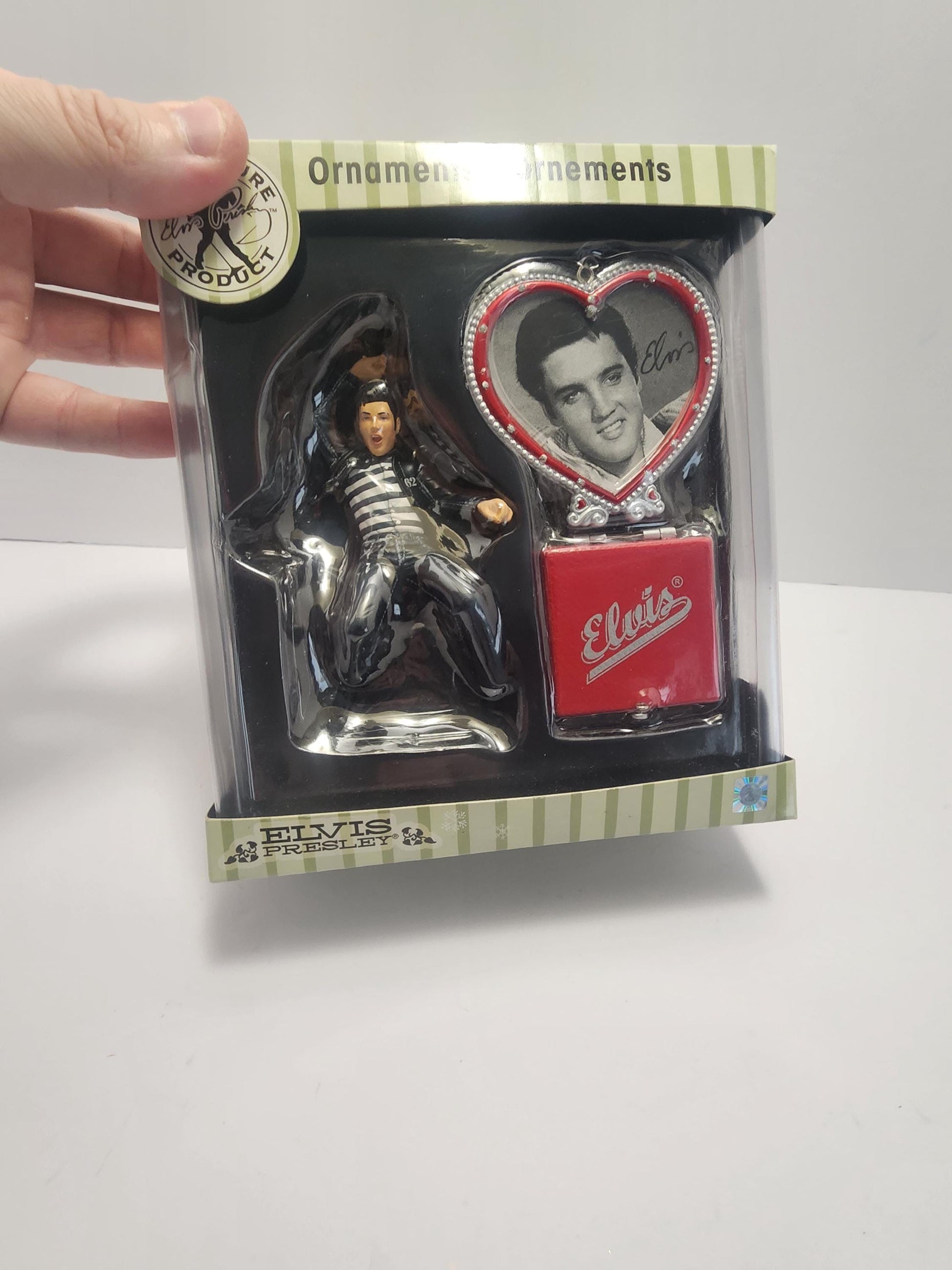 2000s Vintage Elvis Presley Christmas Ornament - Ornaments - Christmas - Christmas Ornaments - Elvis Presley - Music - Singers