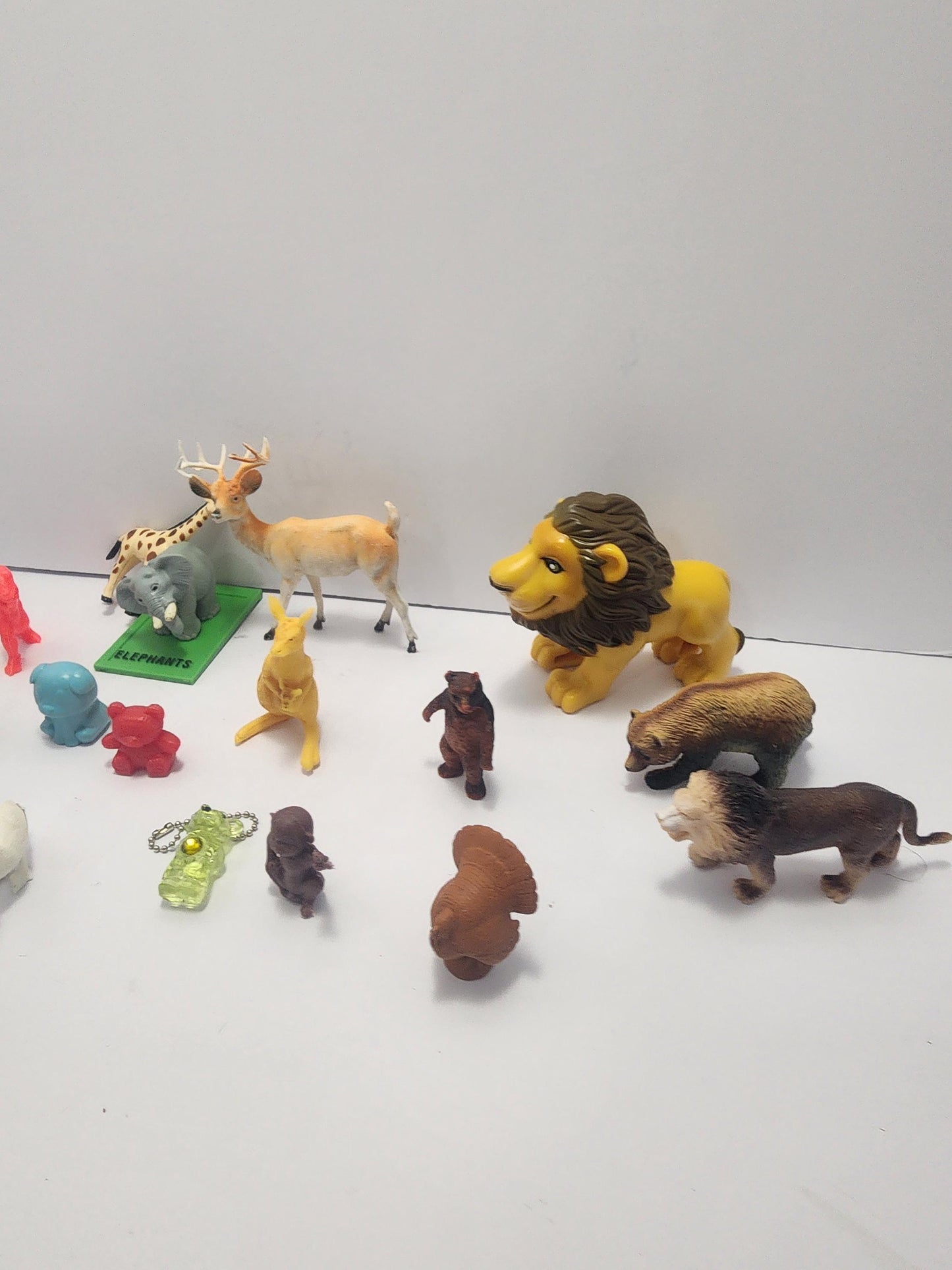 Pretend Play Animals Action Figures LOT - Animals - Animal Toys - Pretend Play - Playset - Toy Animals - Safari - Lions - Lion Toys
