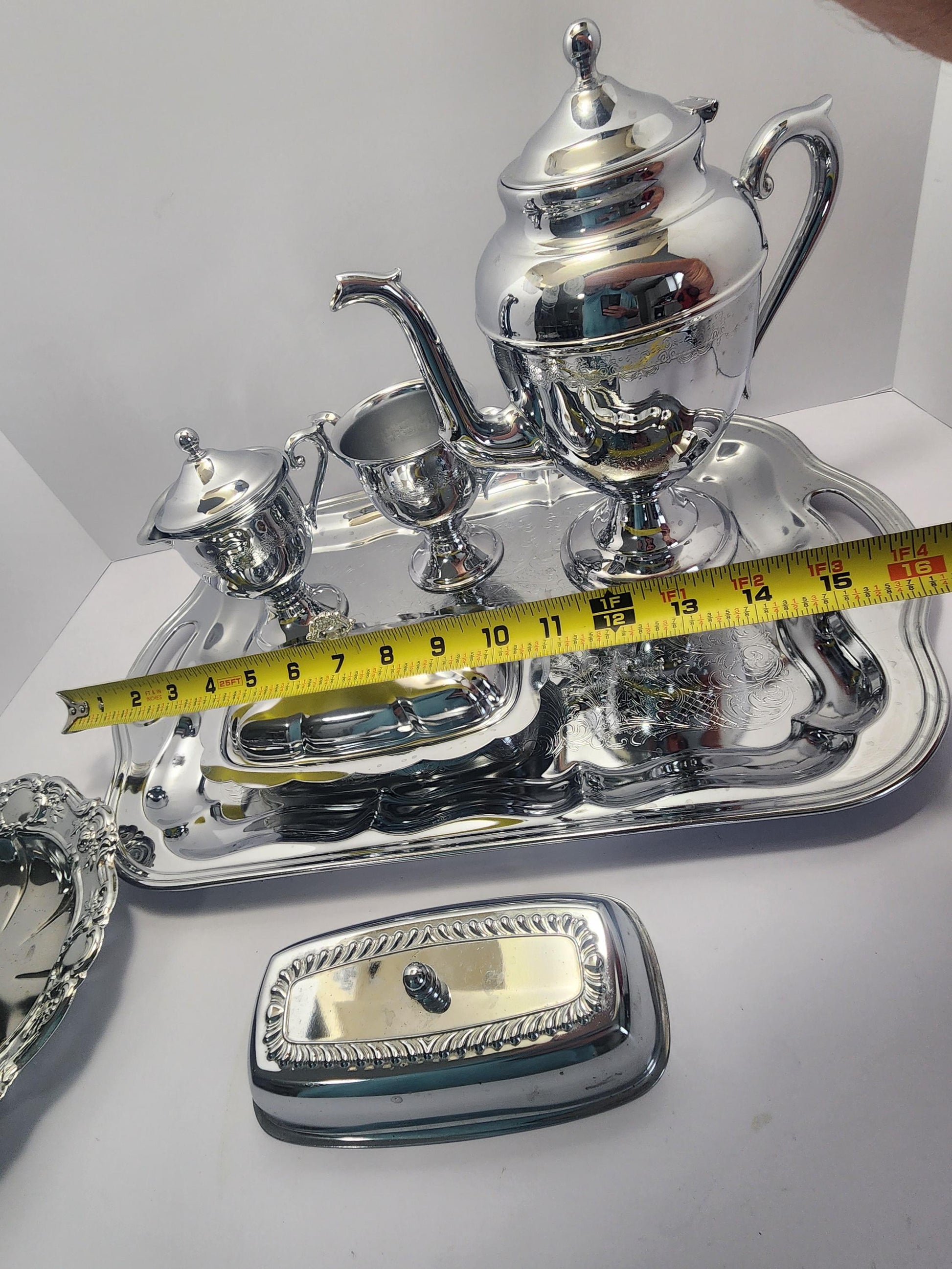 Irvinware 1970s Silver Vintage Platter Setving Tray Set - Silverware - Irvinware - Vintage Kitchen - Silver - Platter - Serving Tray - Tea