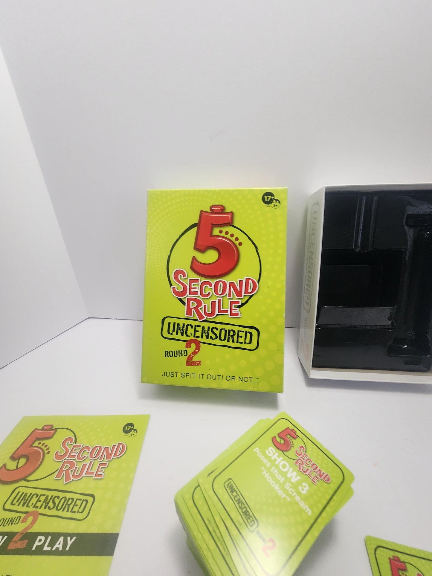 Playmonster 5 Second Rule Uncensored Round 2 - Playmonster - Play Monster Games - Party Games - Game Night - 5 Second Rule - Adult Games