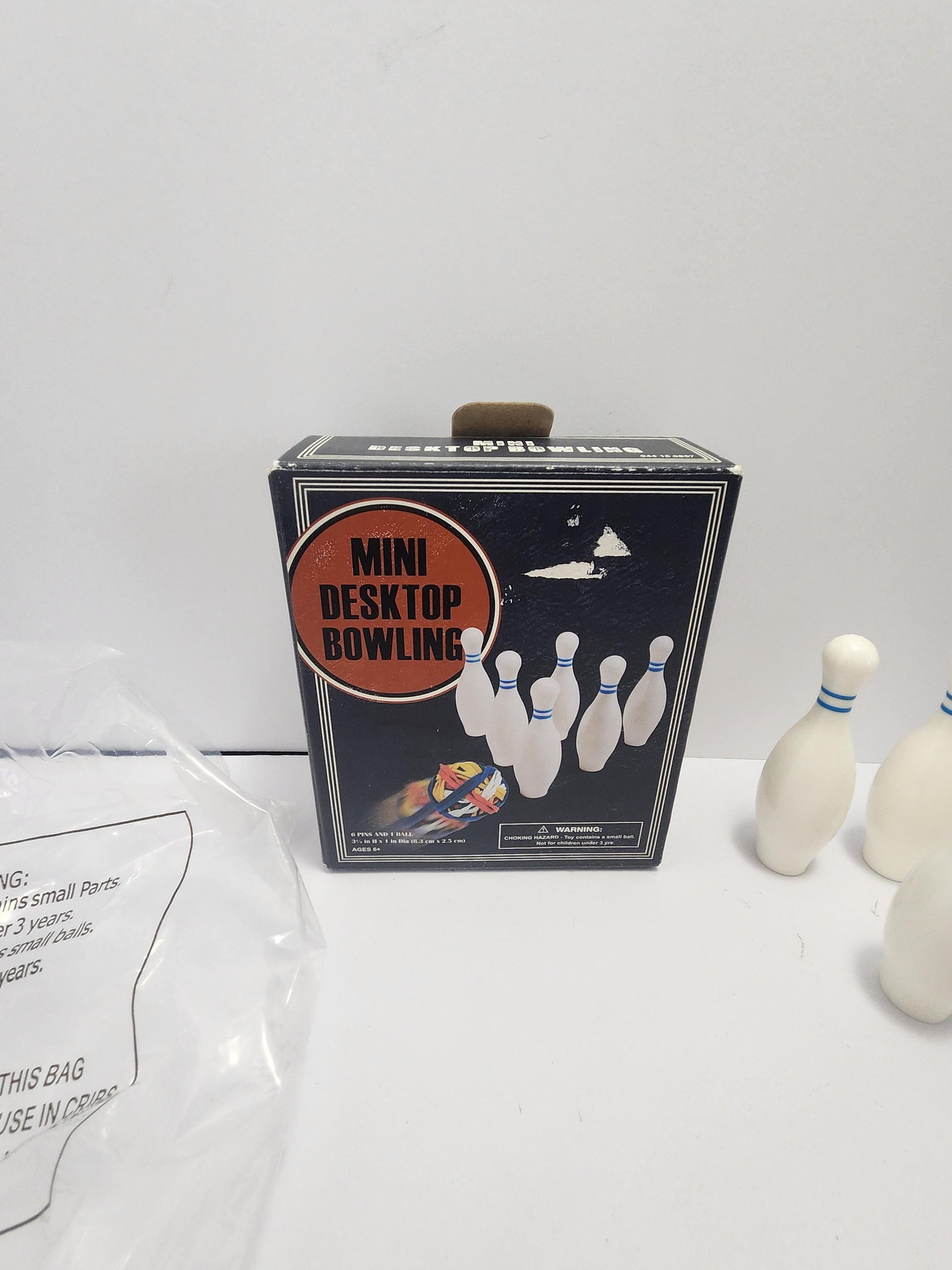 Minature Desktop Bowling - Bowling - Desktop - Desk Games - Minature Games - Bowling Gift - Work - Office - Office Supplies