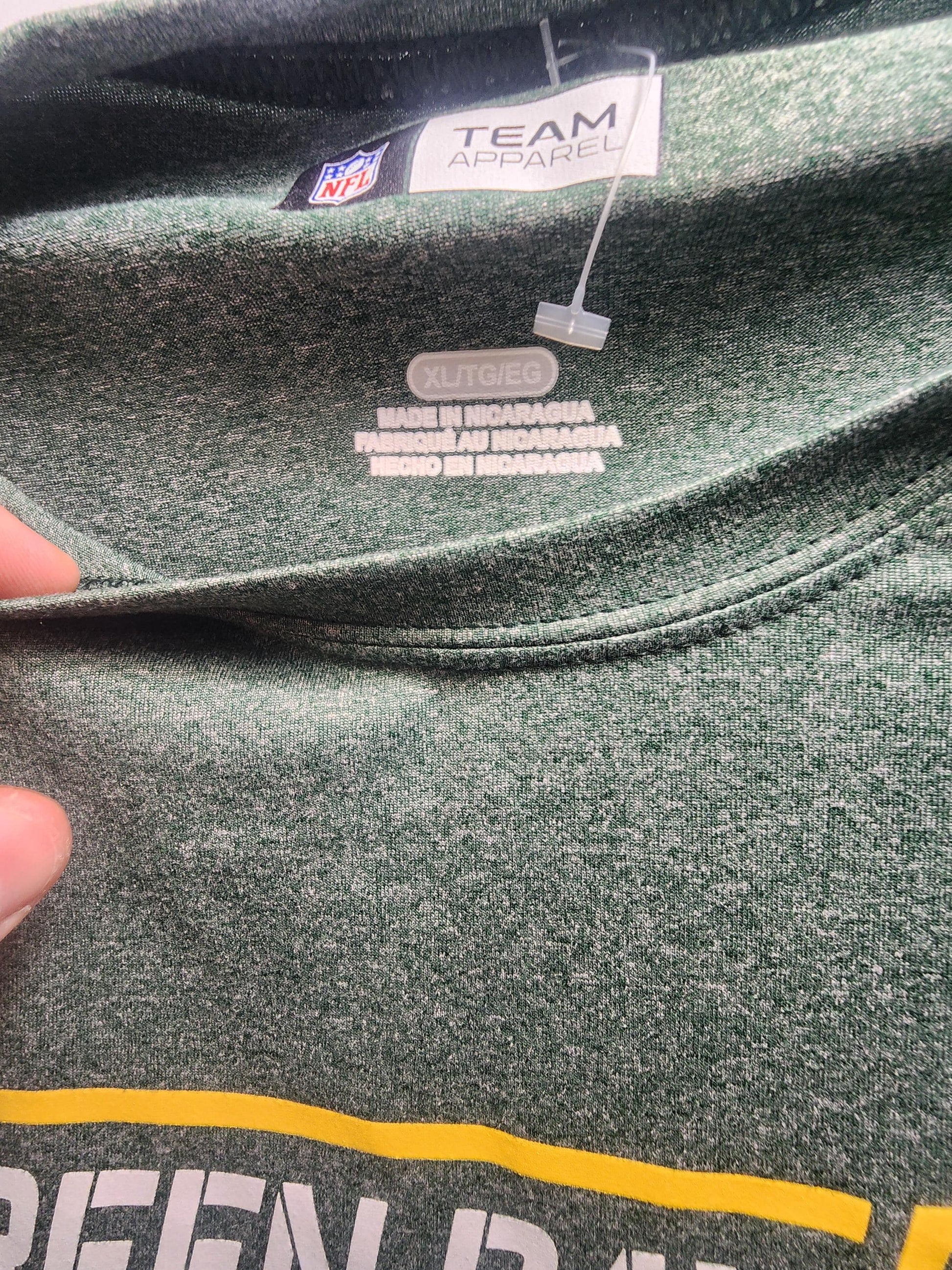 Green Bay Packers XL T Shirt - Shirts - Shirts- T Shirts - Sports Gear - Sports Gifts - Nfl - Nfl Gear - Nfl Gifts - Green Bay Packers