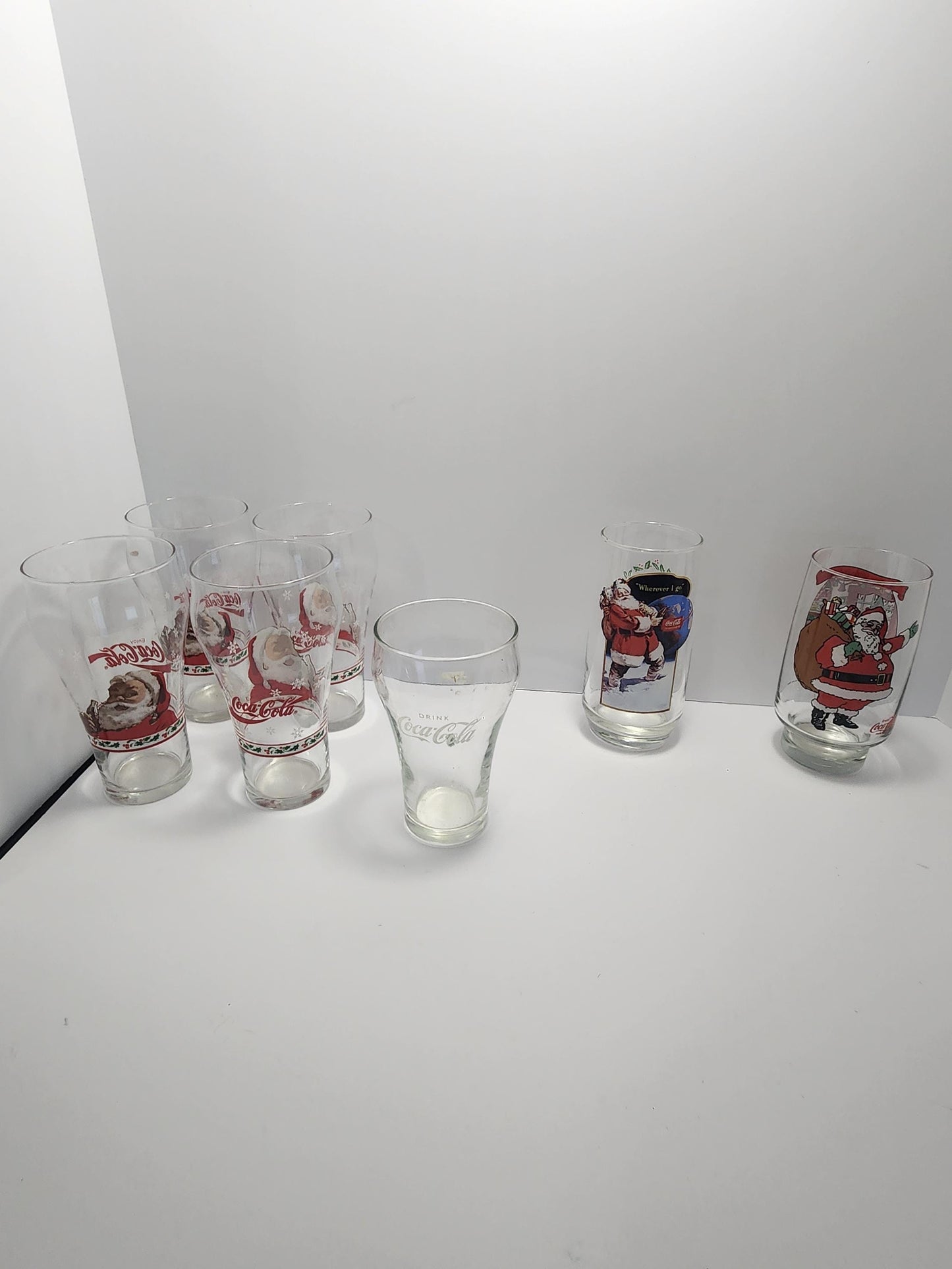 Coca Cola Vintage Christmas Santa Claus Glasses - Coca Cola - Coca Cola Glasses - Santa Claus - Santa Glasses - Christmas - Glasses - Drinks