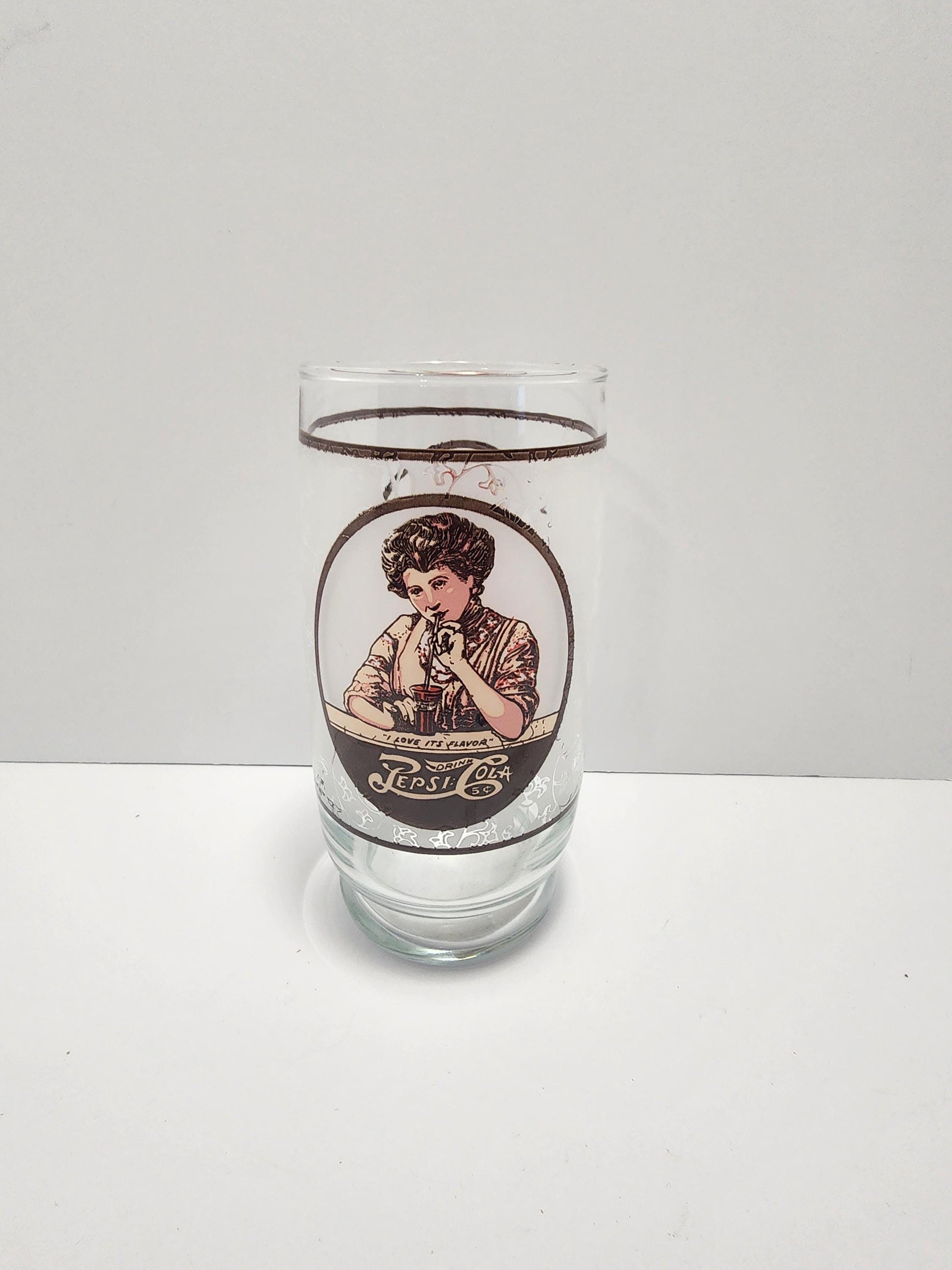 Coca Cola Vintage 1990s Collectable Glass Victorian Lady - Gibson Girl - Victorian Girl - Coca Cola Glasses - Drinkware - Pepsi Colca - Peps