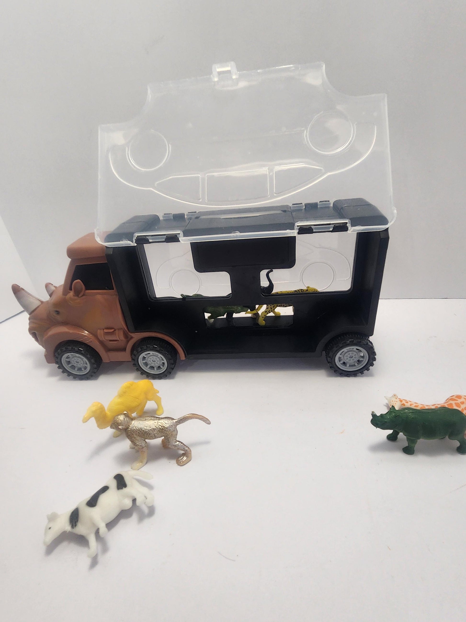 Cocobaby Coop Rhino Truck Animal Transport Playset - Animals - Pretend Play - Playset - Semi - Hauler - Toy Trucks - Safari Animals - Toy Ca