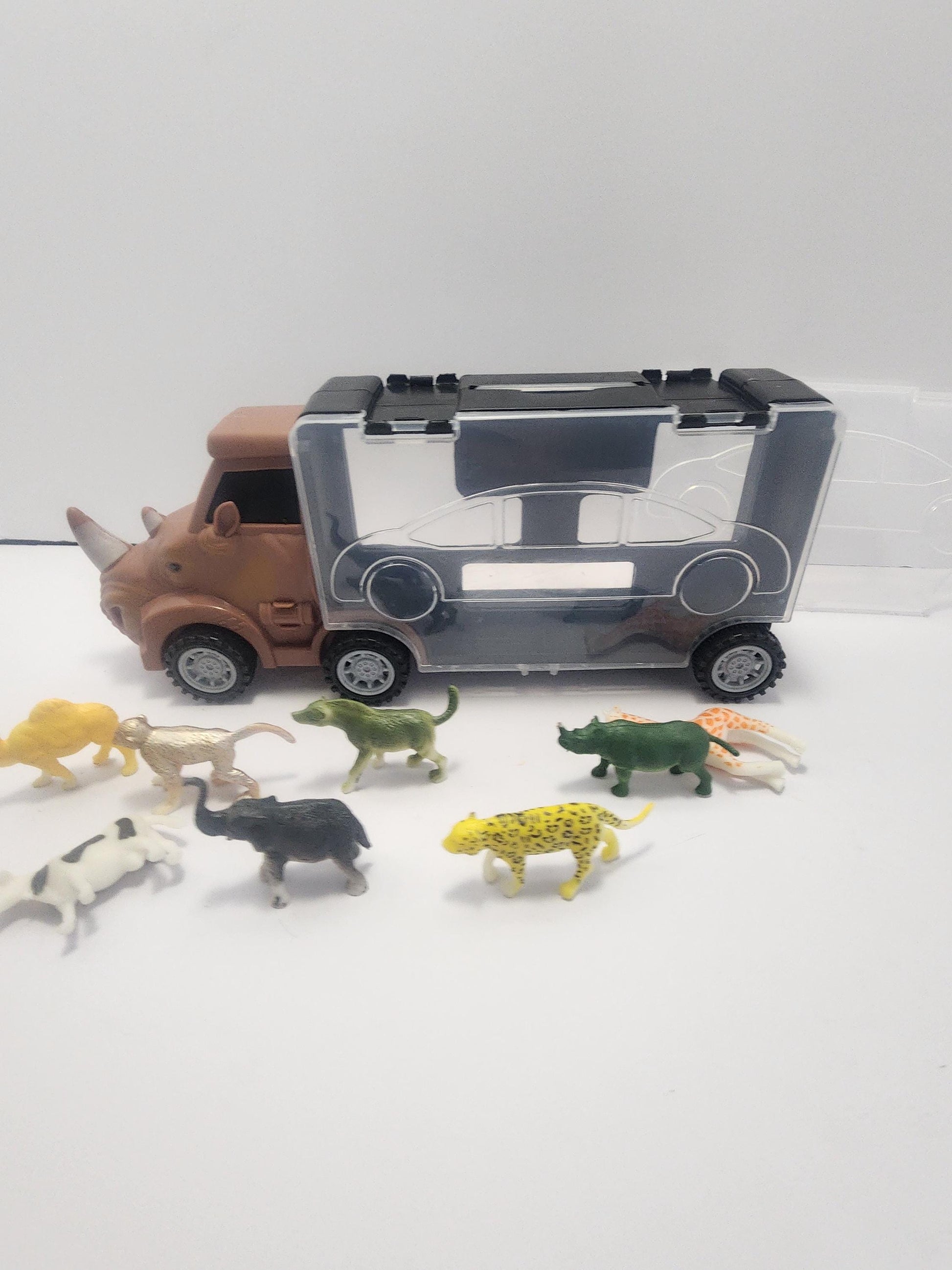 Cocobaby Coop Rhino Truck Animal Transport Playset - Animals - Pretend Play - Playset - Semi - Hauler - Toy Trucks - Safari Animals - Toy Ca