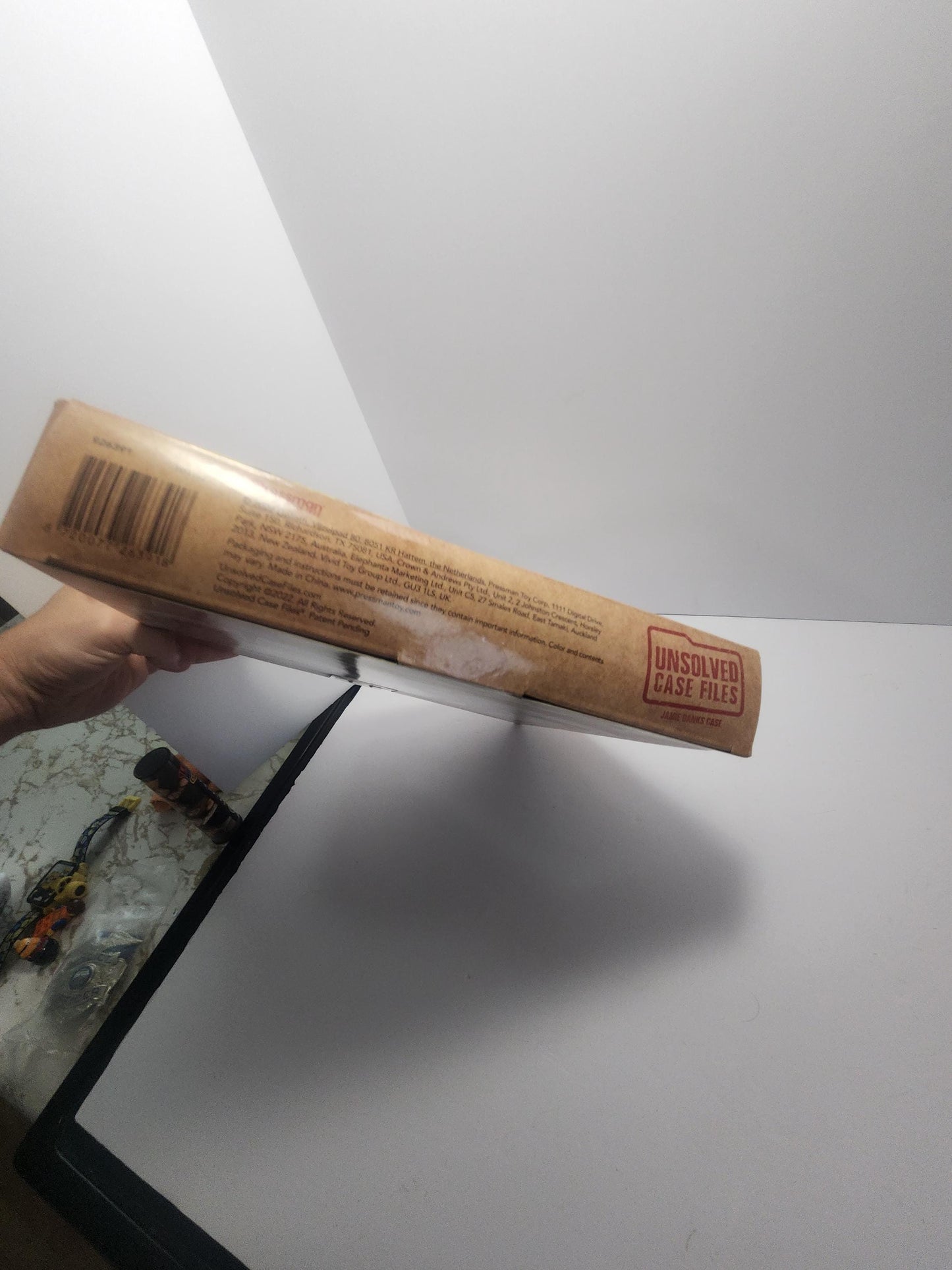 Pressman Game Unsolved Case Files Avery Gardener - Avery Gardener - Case Files - Mystery - Mystery Games - Family Game Night - Family Games