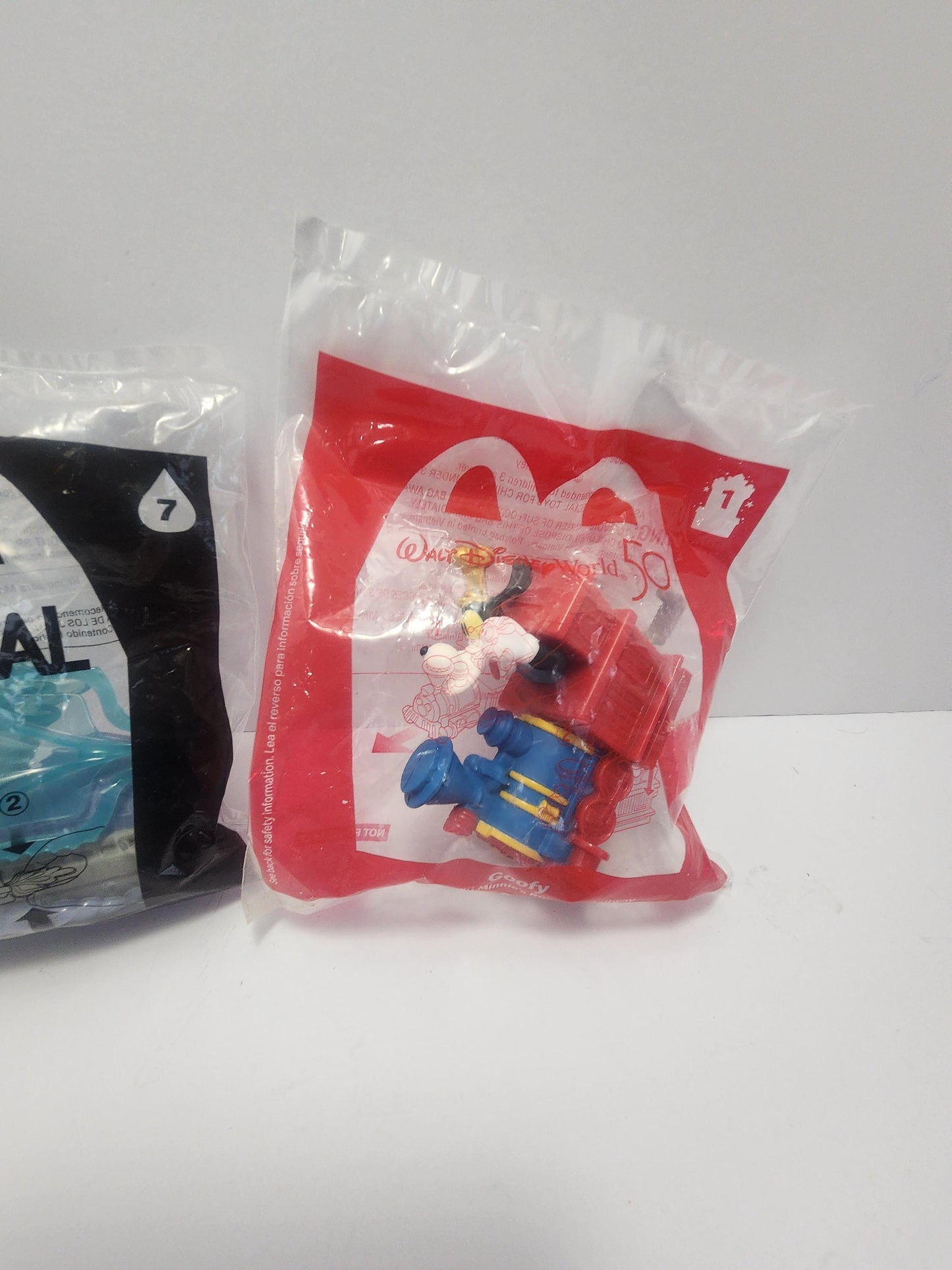 Disney Mickey Mouse and Elemental Happy Meal Toys SEALED - Happy Meal Toys - Fast Food Toys - Mickey Mouse - Walt Disney - Elemental Toys