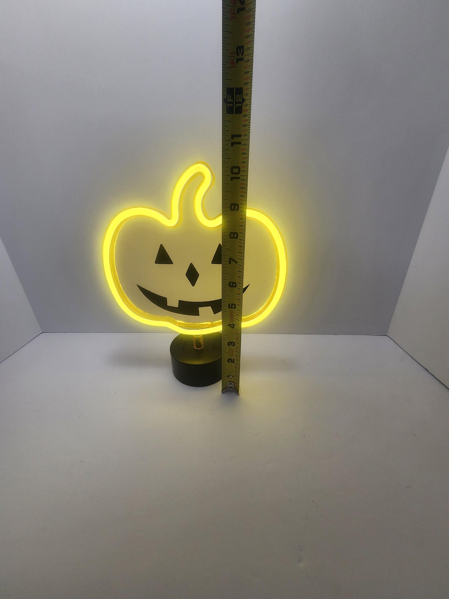 Halloween Light Up Pumpkin - Pumpkins - Halloween - Halloween Decor - Pumpkin Decor - Light Up - Trick Or Treating - Halloween Gifts