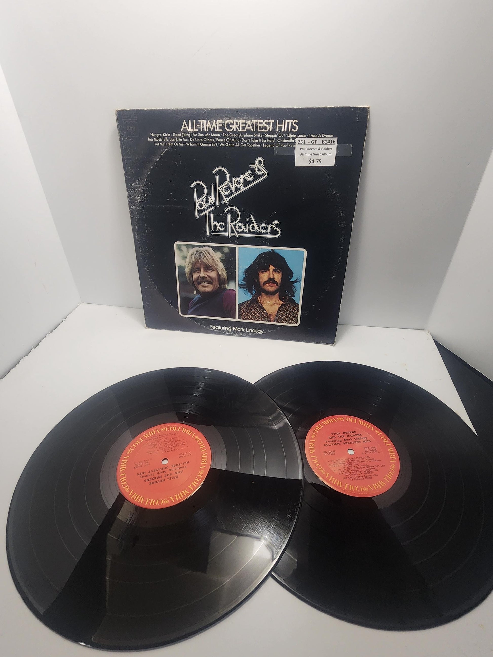 1972 Paul Revere & The Raiders' All-Time Greatest Hits Vinyl Record - Vinyl - Records - Music - Paul Revere - The Raiders - LP Records