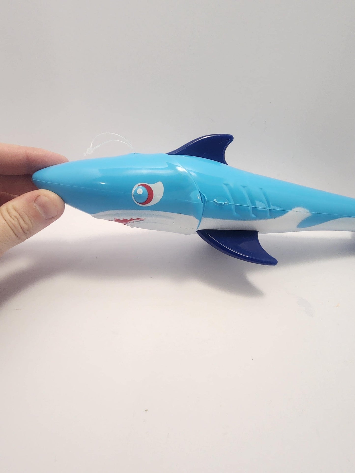 Shark Underwater Bath Or Pool Toy - Sharks - Shark Gifts - Shark Toys - Bath Toys - Pool - Pool Toys - Swimming Toys - Animals