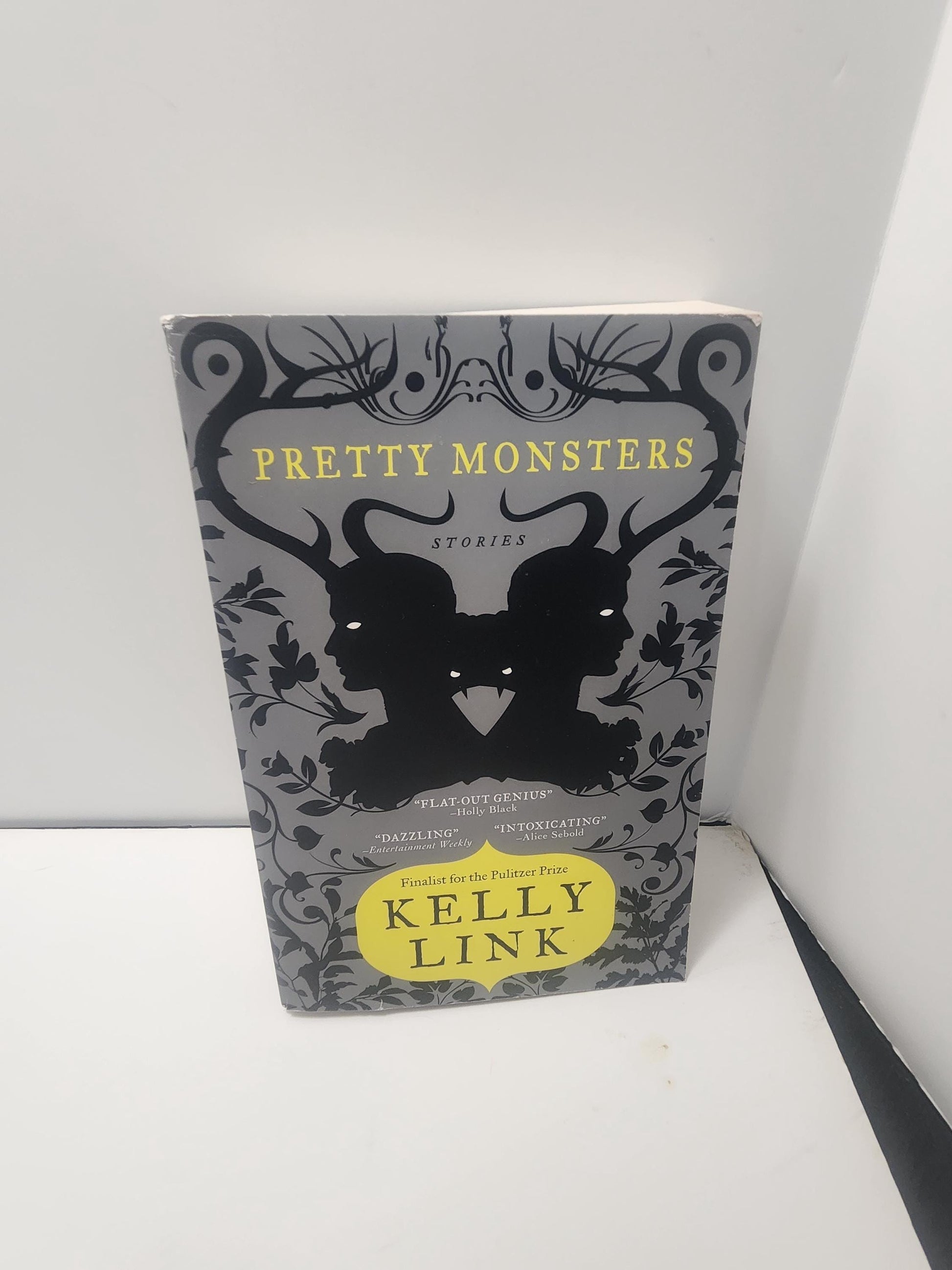 Pretty Monsters Book By Kelly Link - Monsters - Monsters Books - Pretty Monsters - Kelly Link - Kelly Link Books - Books