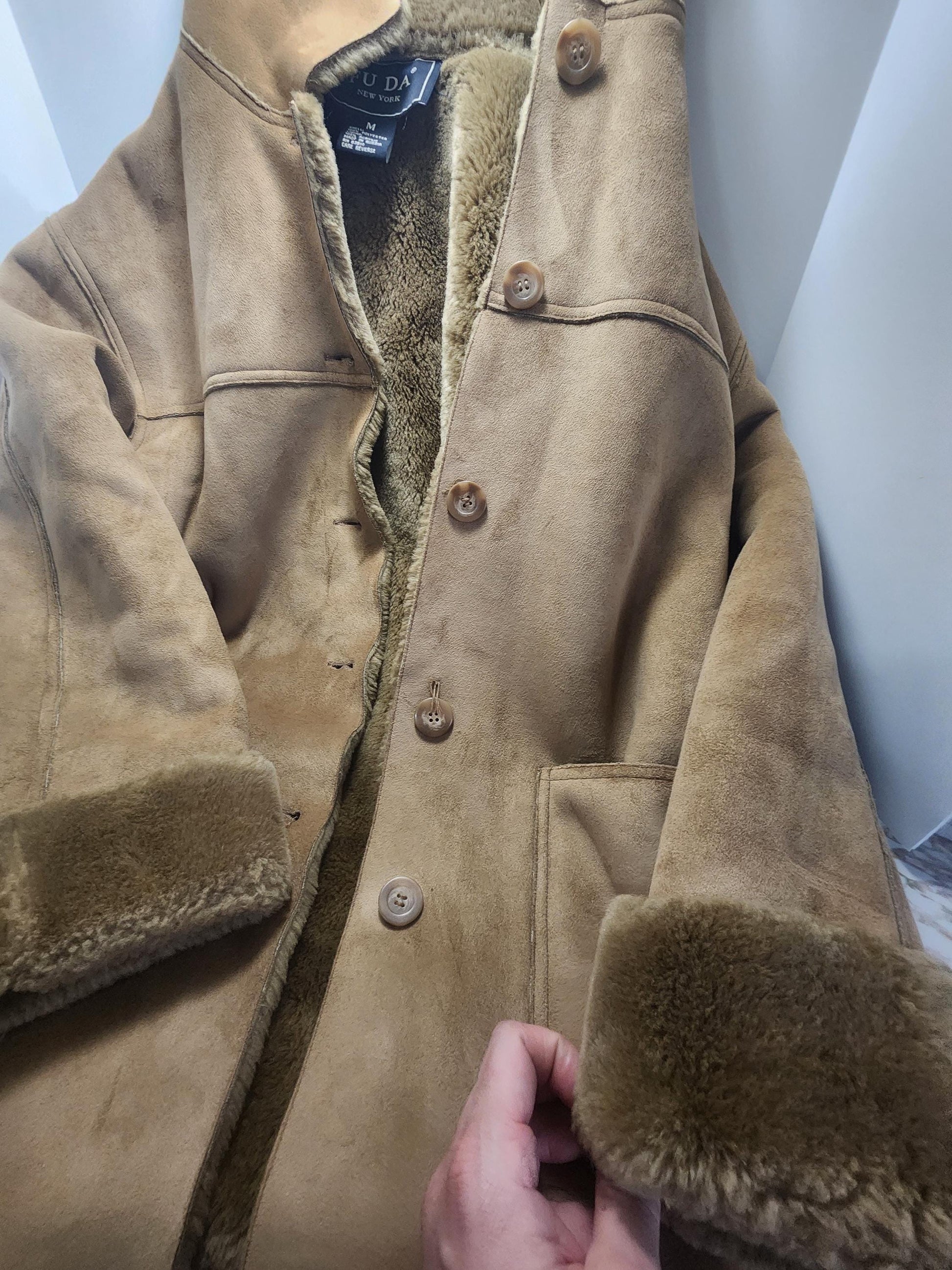 Vintage Fu Da Faux Coat Jacket Size Medium - Size Medium - Fuda - Fu Da - Coats - Jacket - Clothing - Fu Da Faux - Faux Coat - Fur Jacket