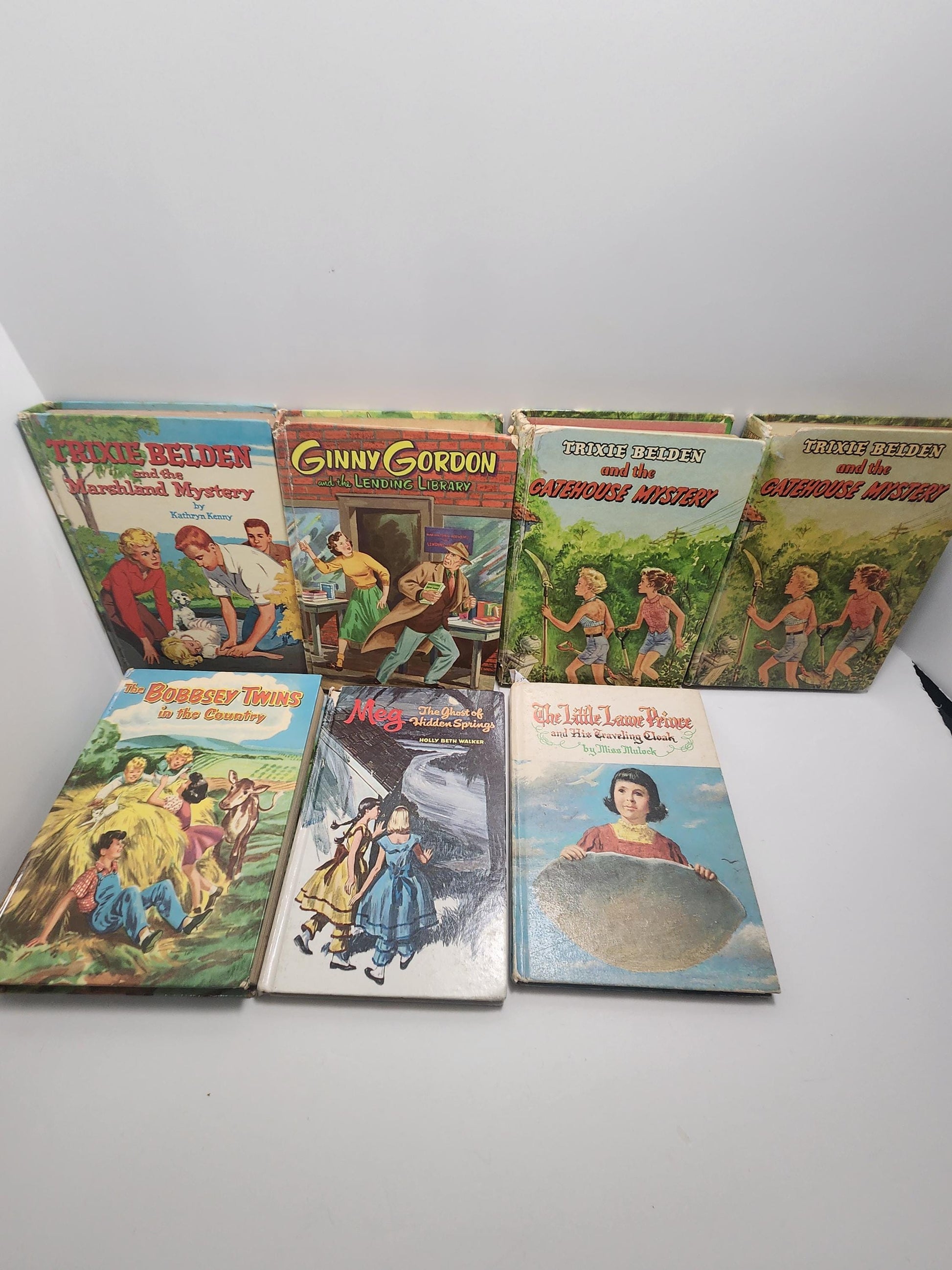 Whitman 1980s Character Cartoon TV Show Vintage Books Mixed LOTS Of 5 - Whitman - Whitman Books - 1980s - Vintage Books - Lassie - Heidi