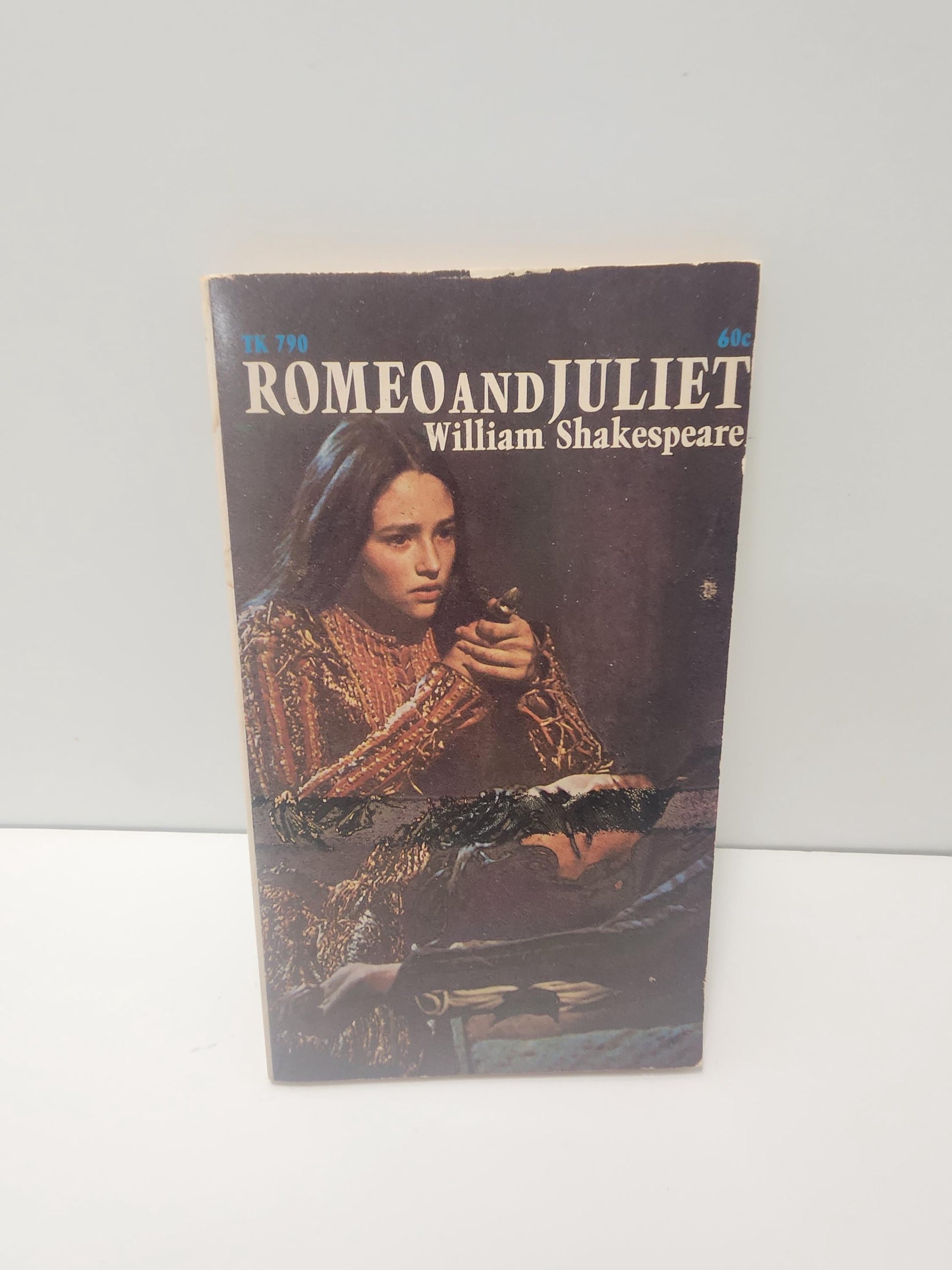 Romeo & Juliet By William Shakespeare 1992 OR 1973 Editions - Romeo And Juliet - William Shakespeare - Literature - Vintage Books - Paperbac