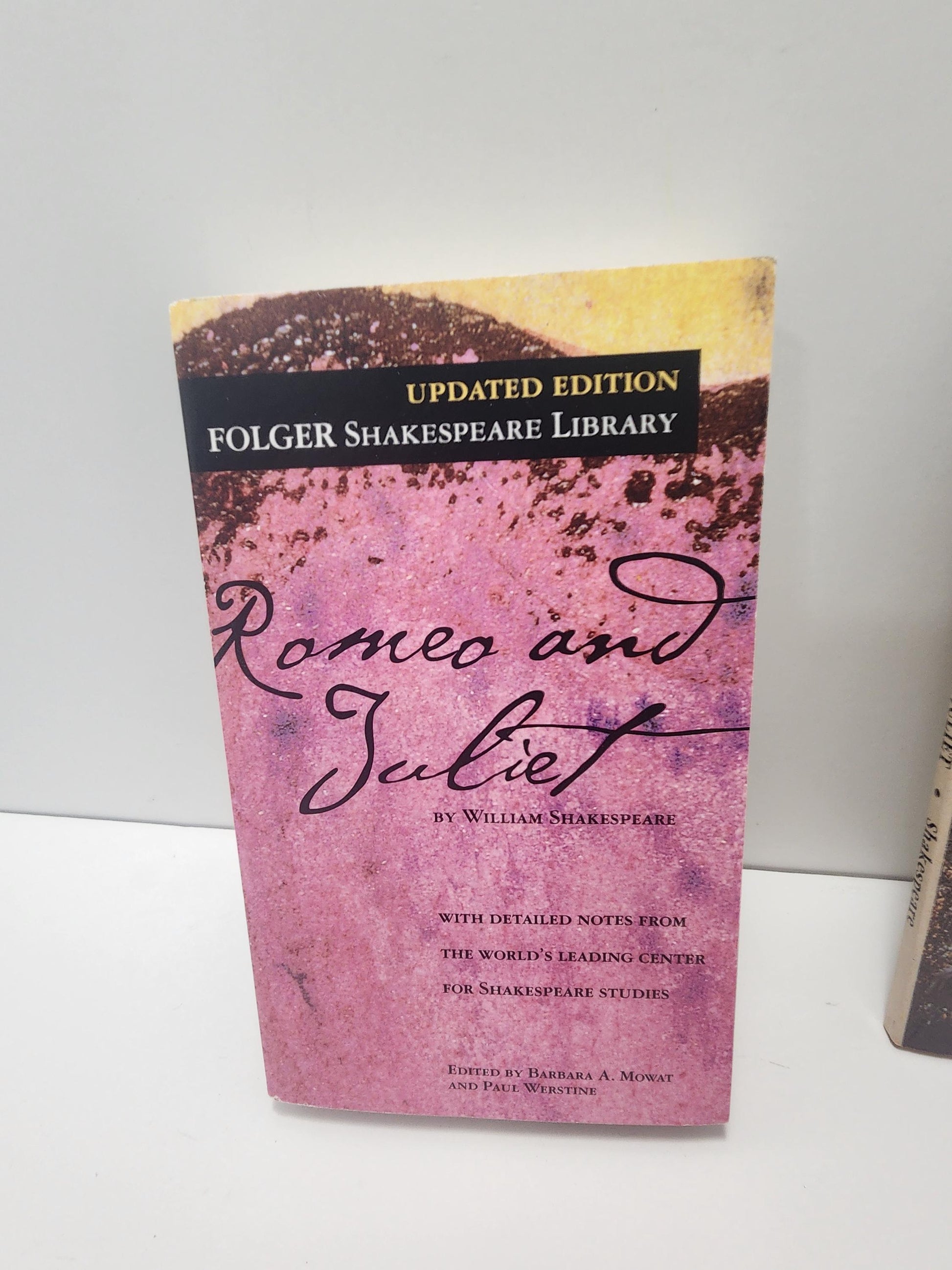 Romeo & Juliet By William Shakespeare 1992 OR 1973 Editions - Romeo And Juliet - William Shakespeare - Literature - Vintage Books - Paperbac