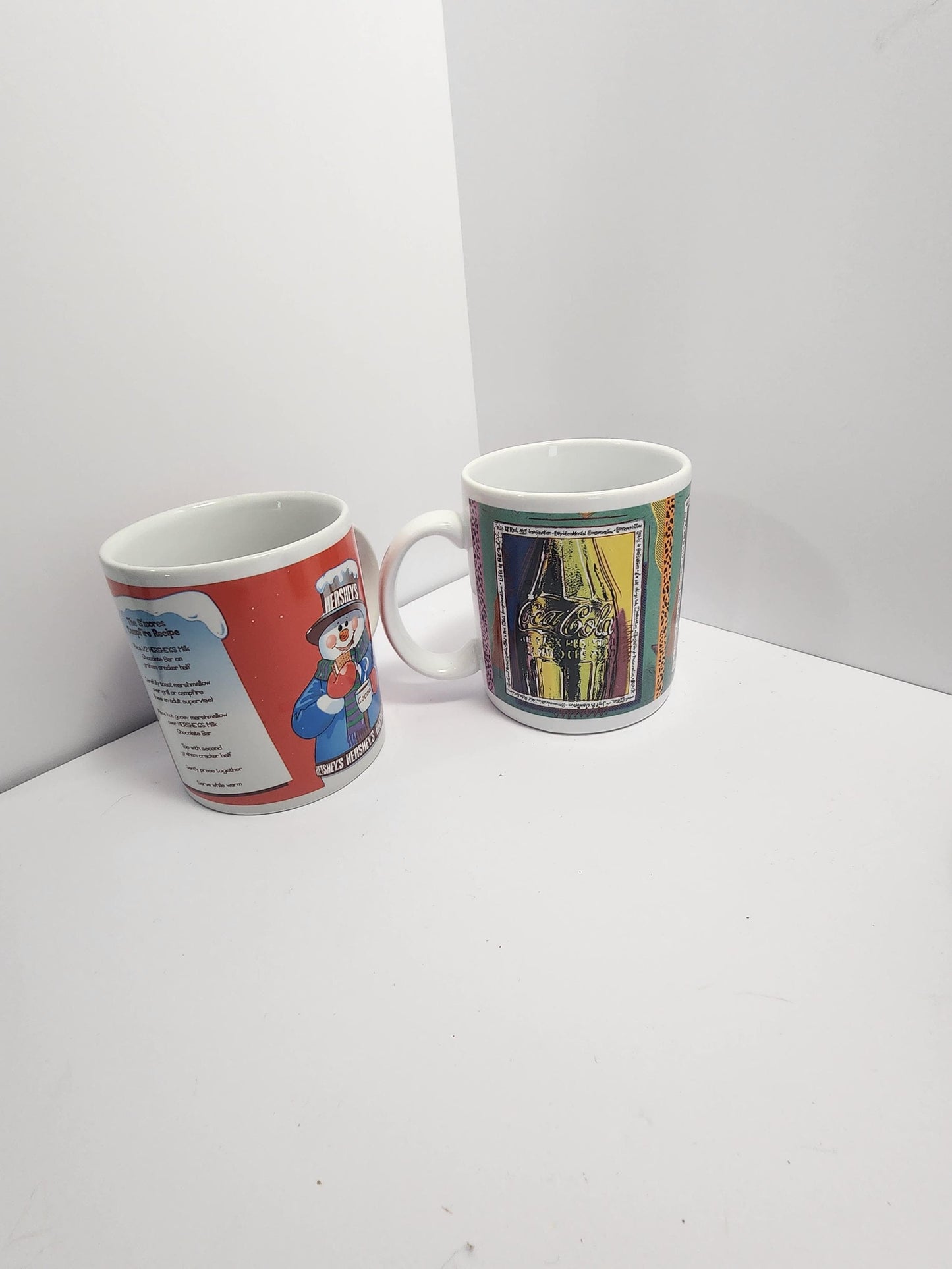 Vintage Coca Cola & Chocolate Coffe Mugs - Snowmamen - Coffee - Mugs - Coffee Mugs - Drinkware - Gift Mugs - Chocolate - Coca Cola