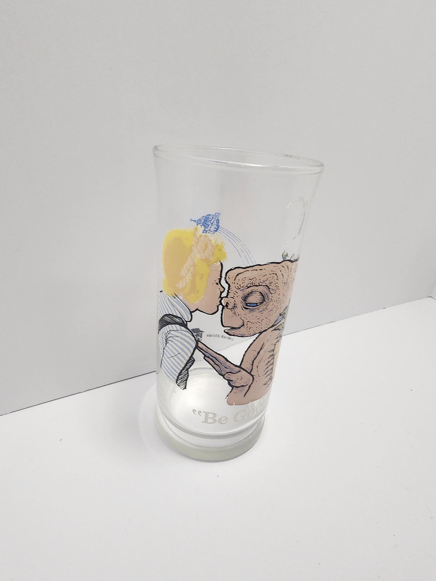 1982 E.T Universal City Studios Pizza Hut Collectors Glass Alien Vintage - ET Glasses - Pizza Hut Glasses - Collectable Glass